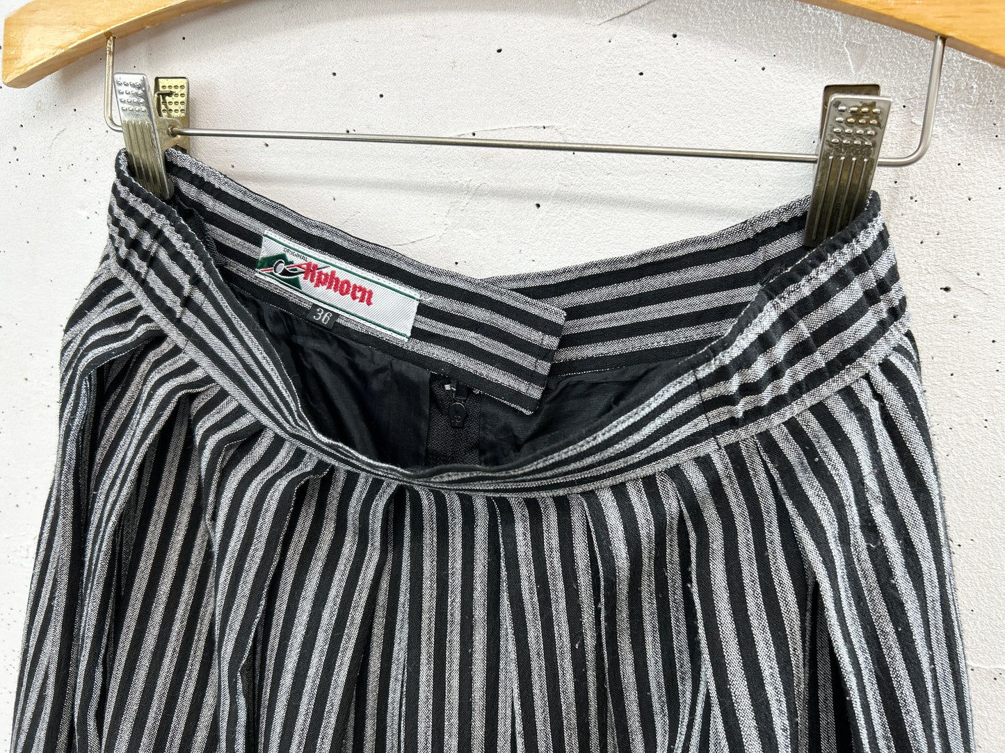 Vintage Tyrol Skirt [A31338]