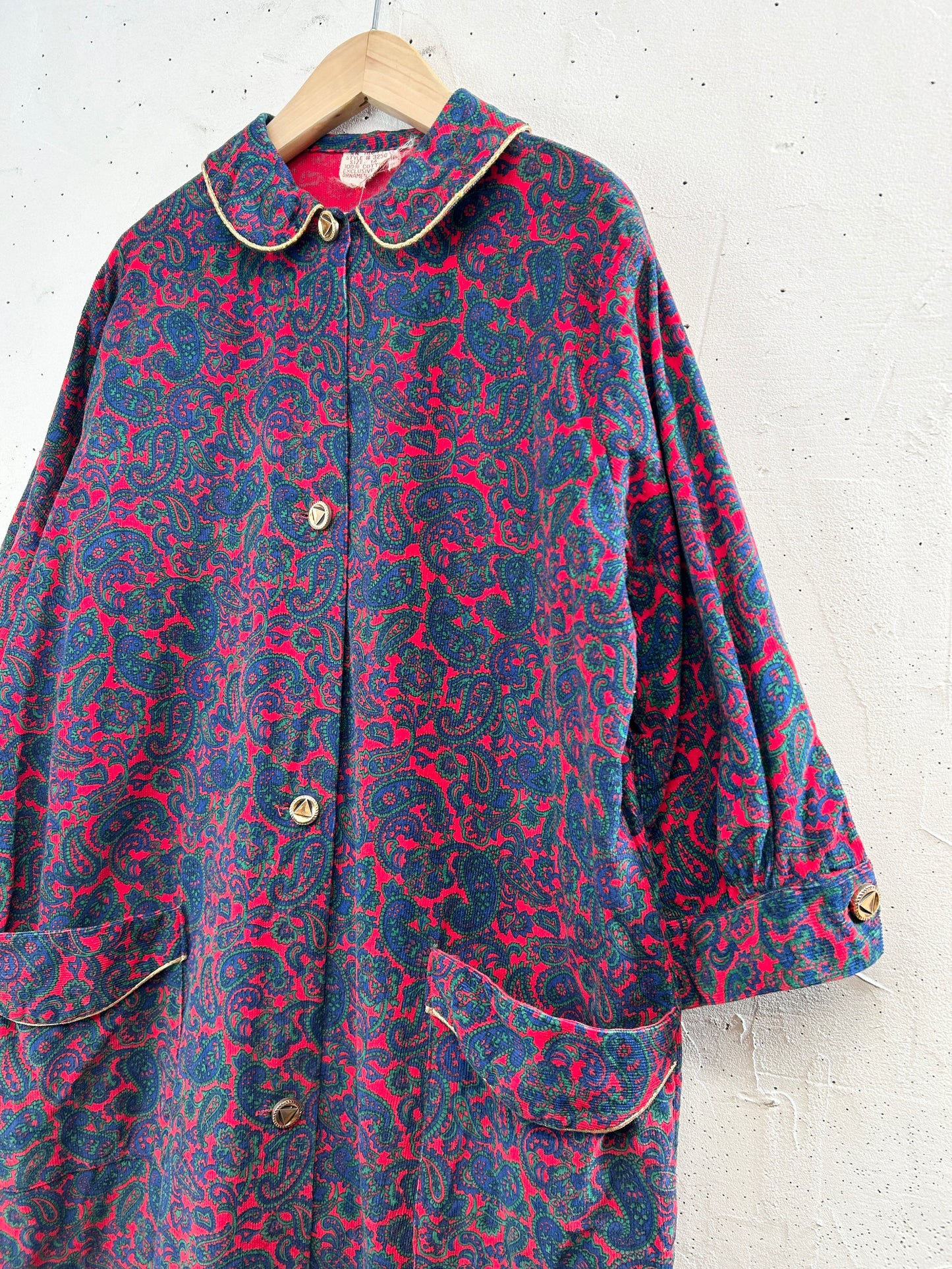 Vintage Gown [A31365]