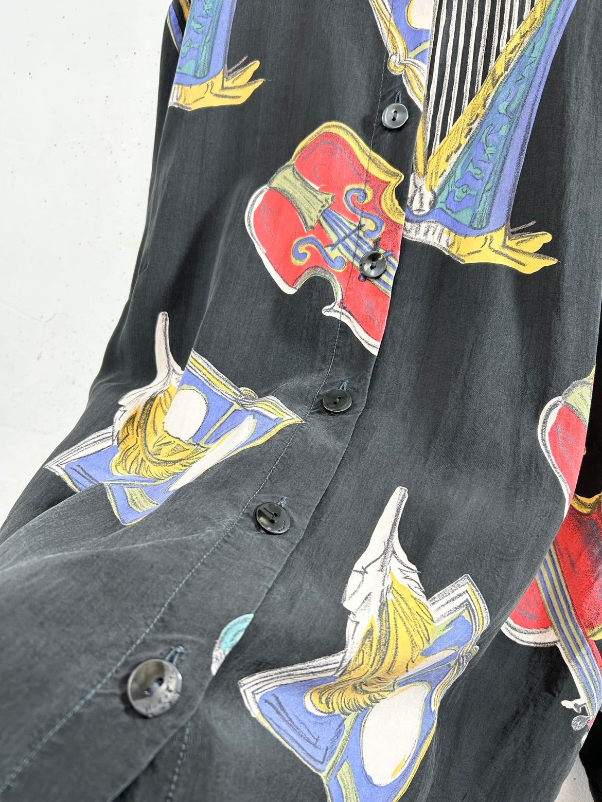 Vintage Silk Shirt [D32033]
