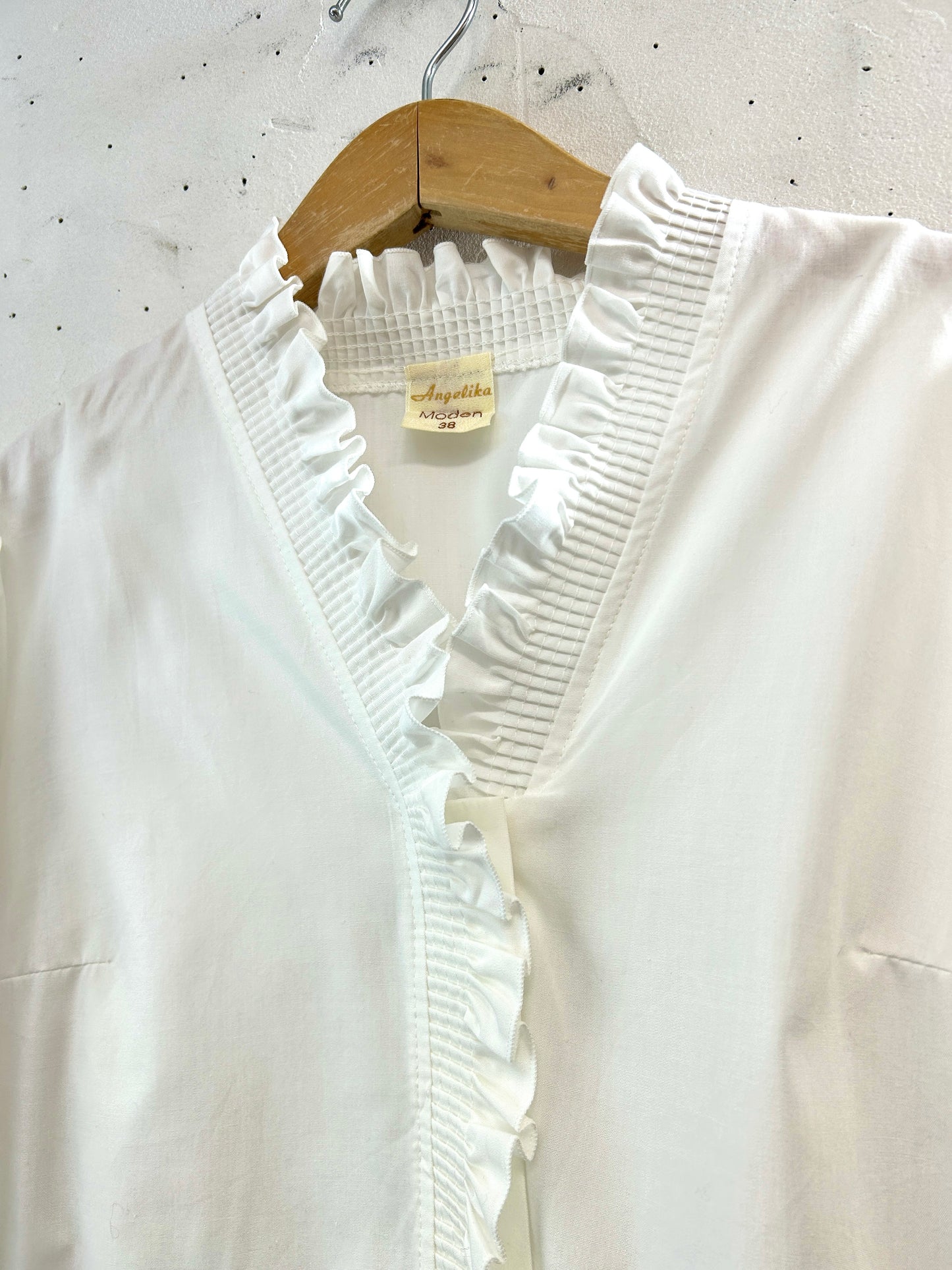 Vintage Tyrol Blouse  [B31696]