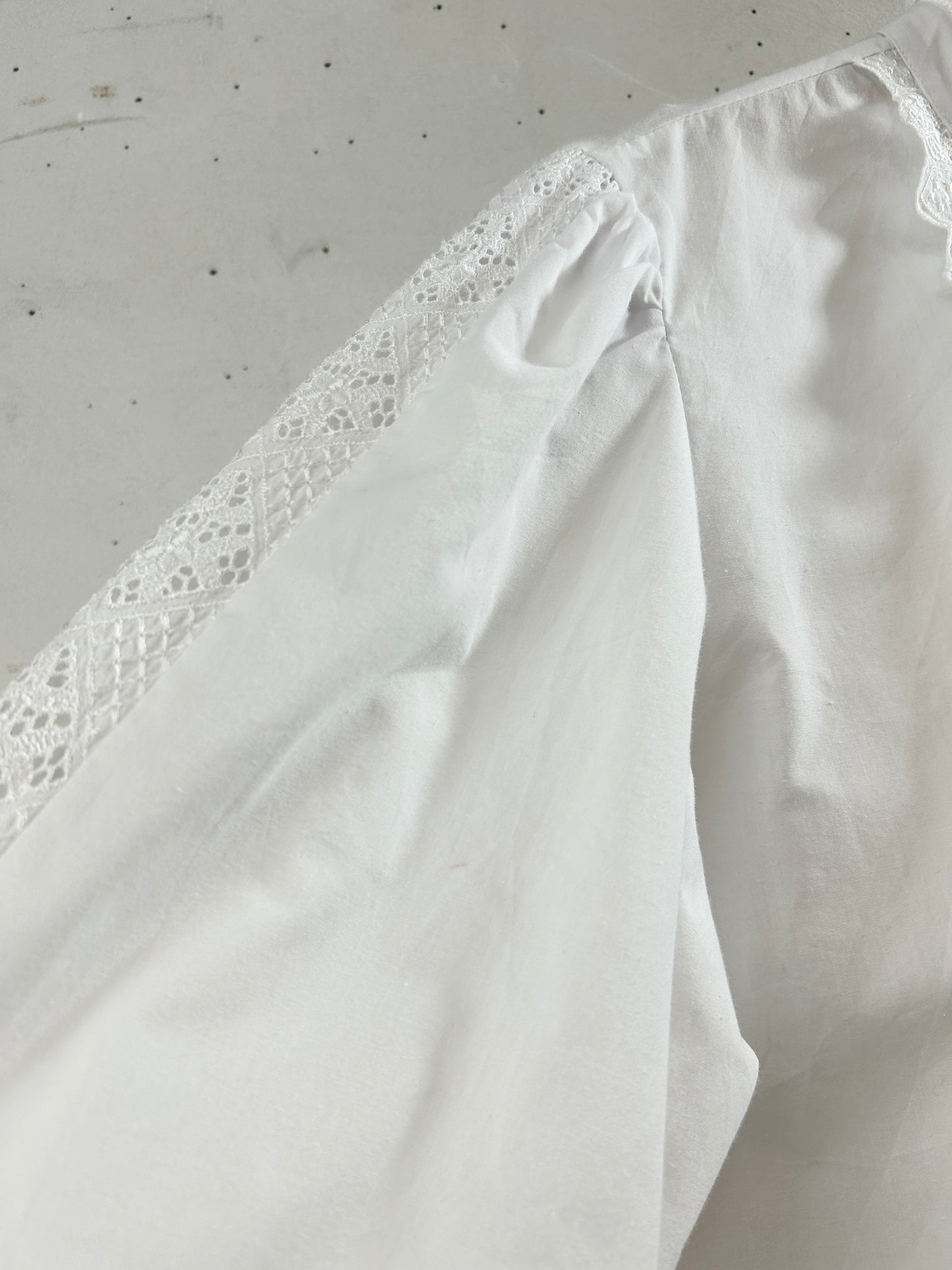 Vintage White Blouse [H30790]