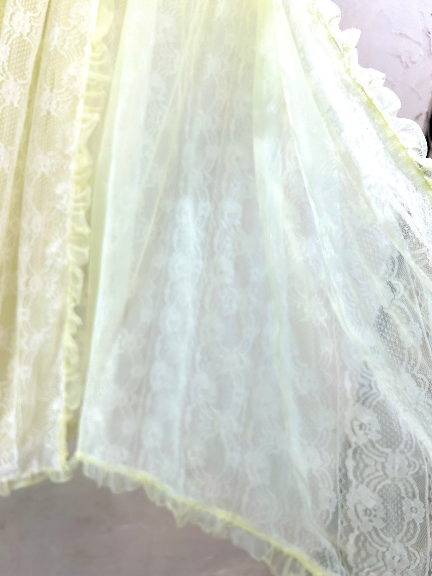 Vintage Lingerie Lace Gown [B31671]