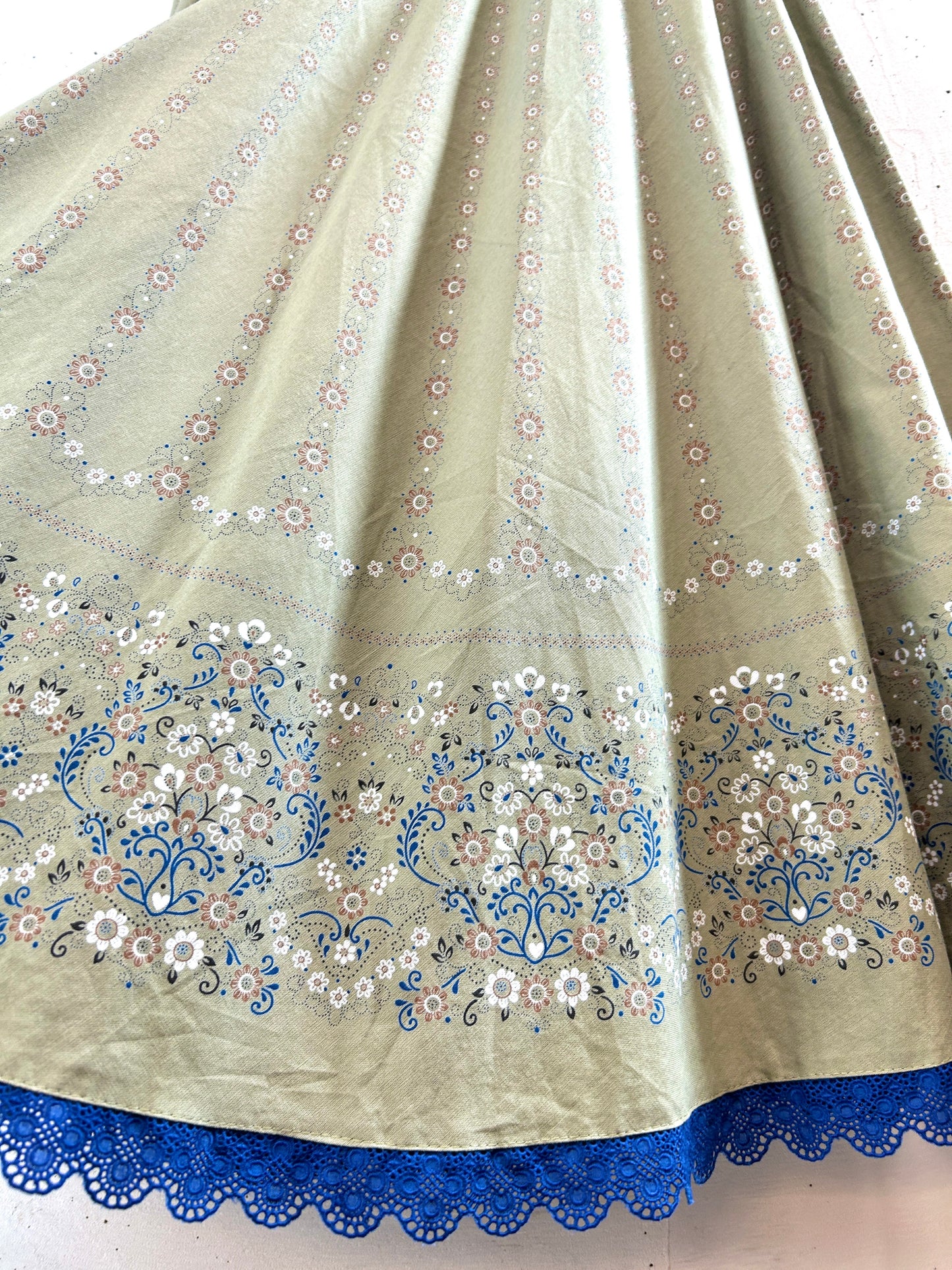 Vintage Tyrol Skirt  [J30679]