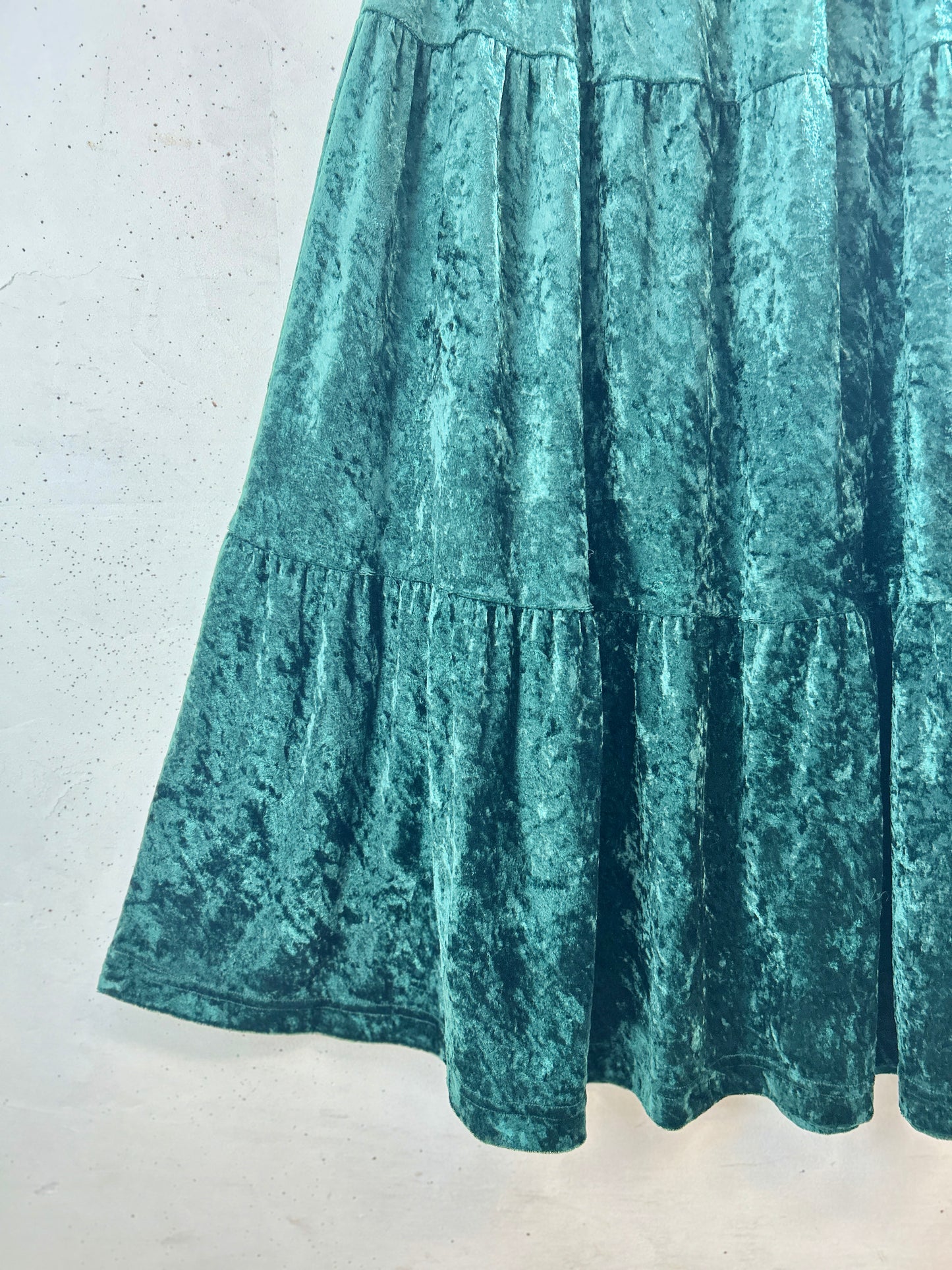 Vintage Velours Tiered Skirt  [J30646]