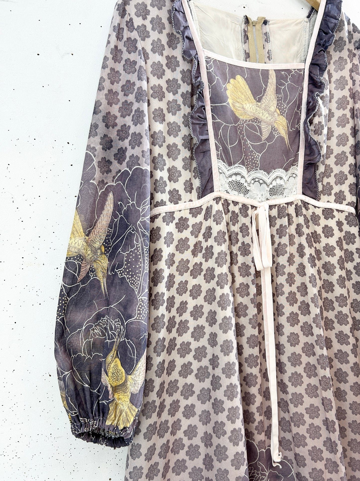 '70s Vintage Dress [J30641]