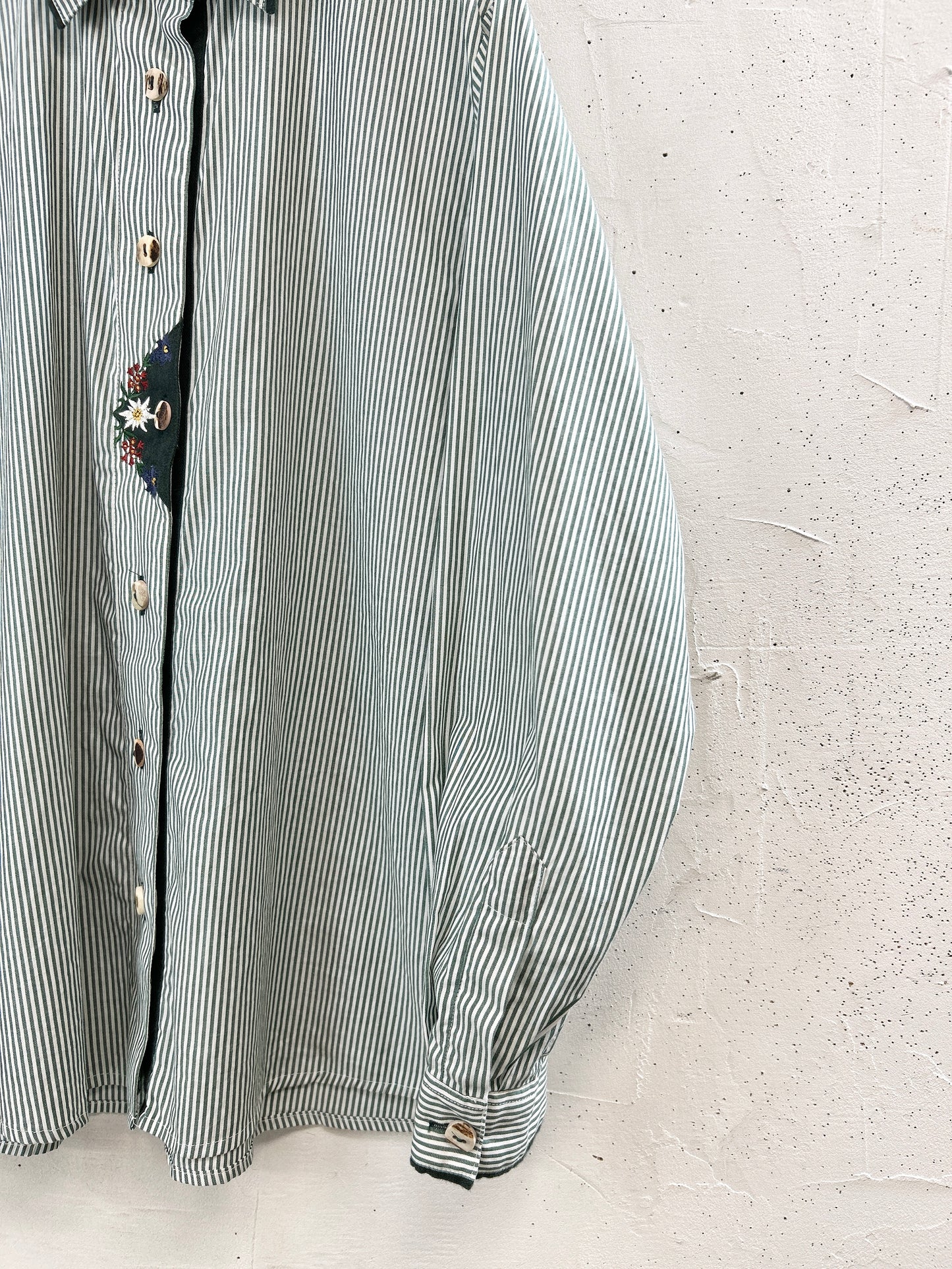 Vintage Tyrol Blouse [F32625]