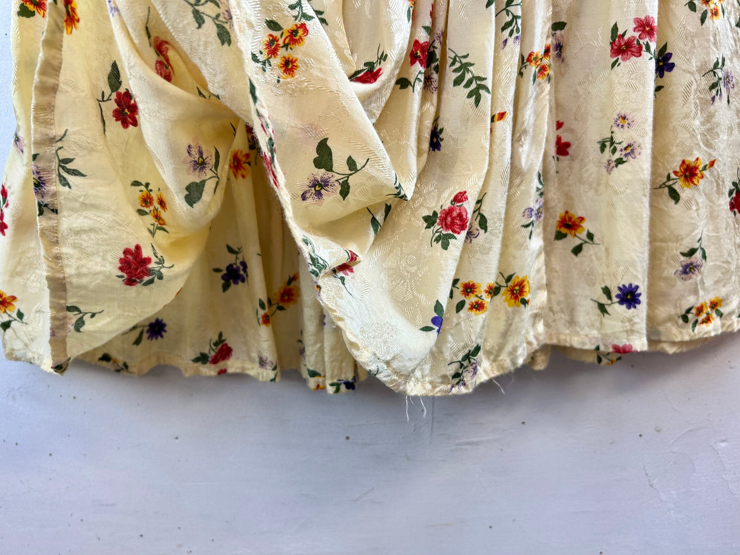 Vintage Rayon Skirt MADE IN INDIA [F30548]