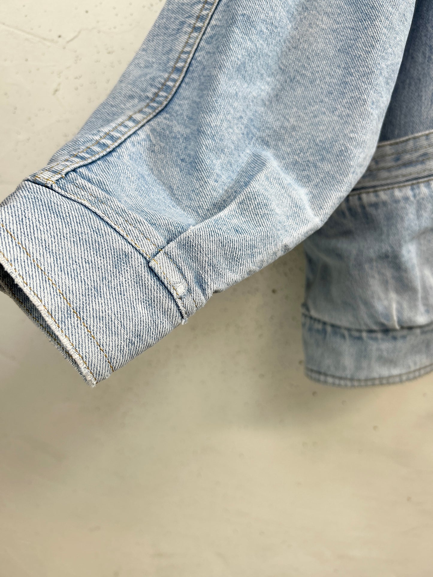 Vintage Denim Jacket [E32499]