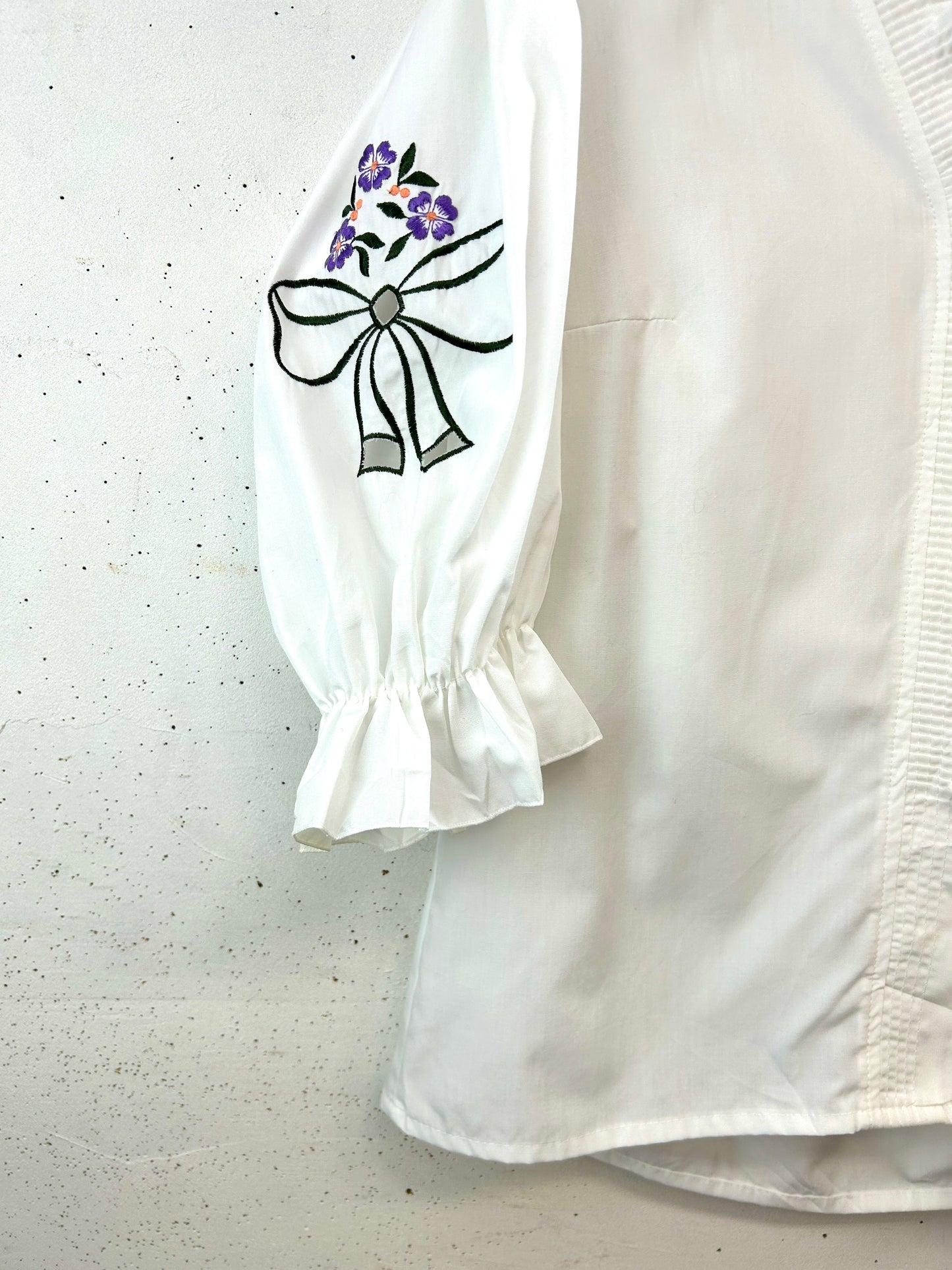 Vintage Tyrol Blouse  [B31696]