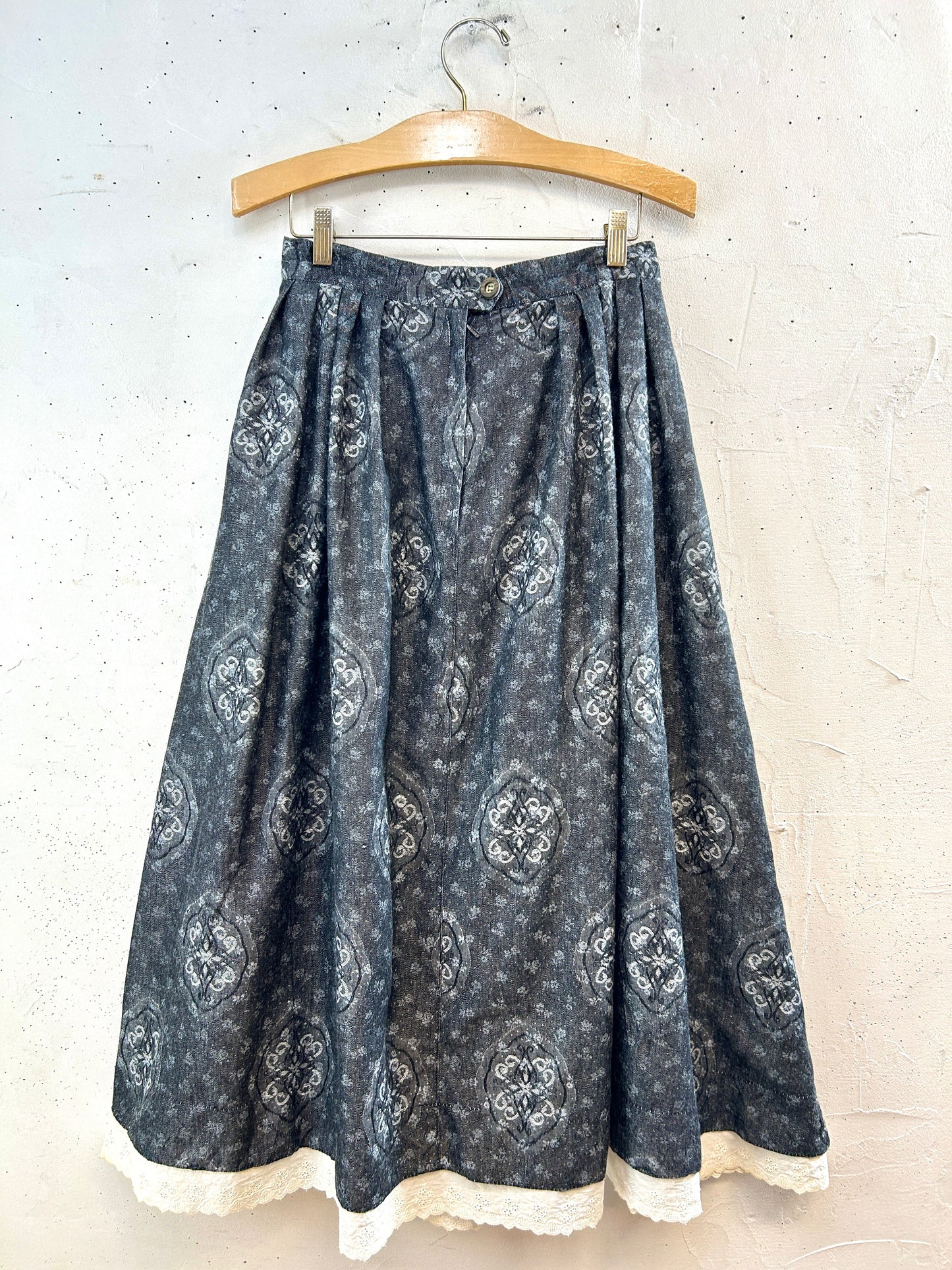 Vintage Tyrol Skirt  [J30681]