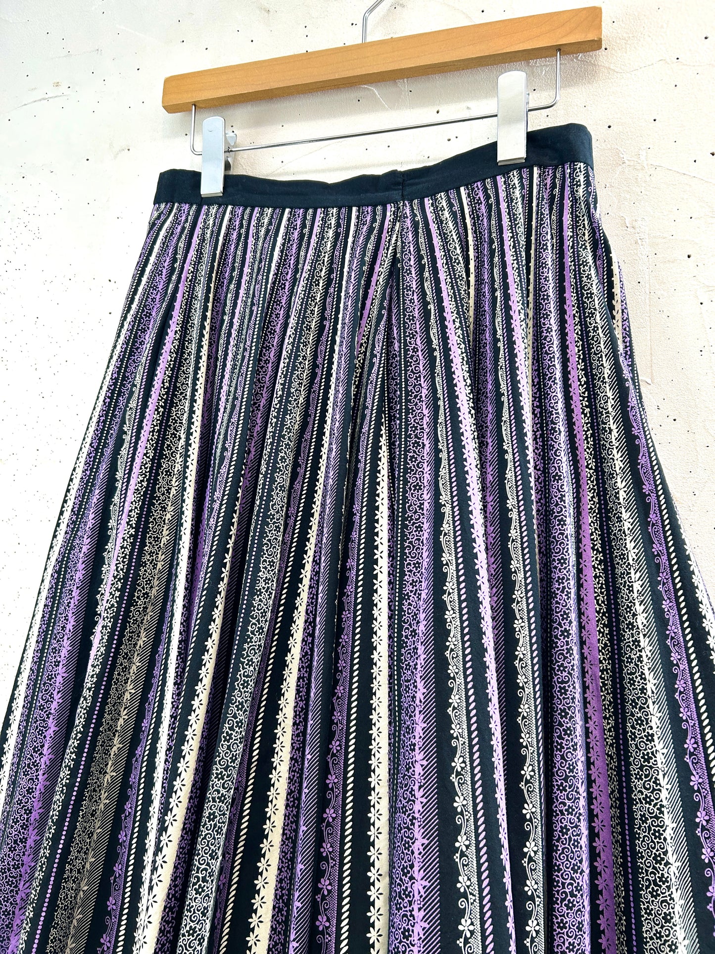 Vintage Tyrol Skirt  [E32537]