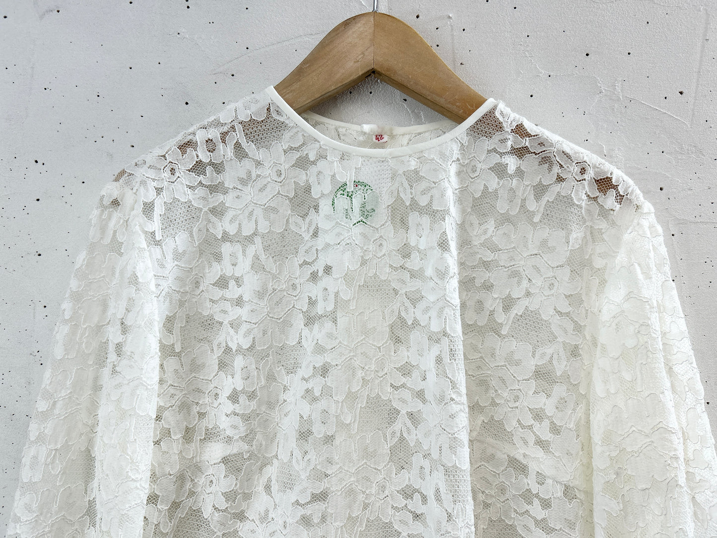 Vintage White Lace Blouse [F32575]