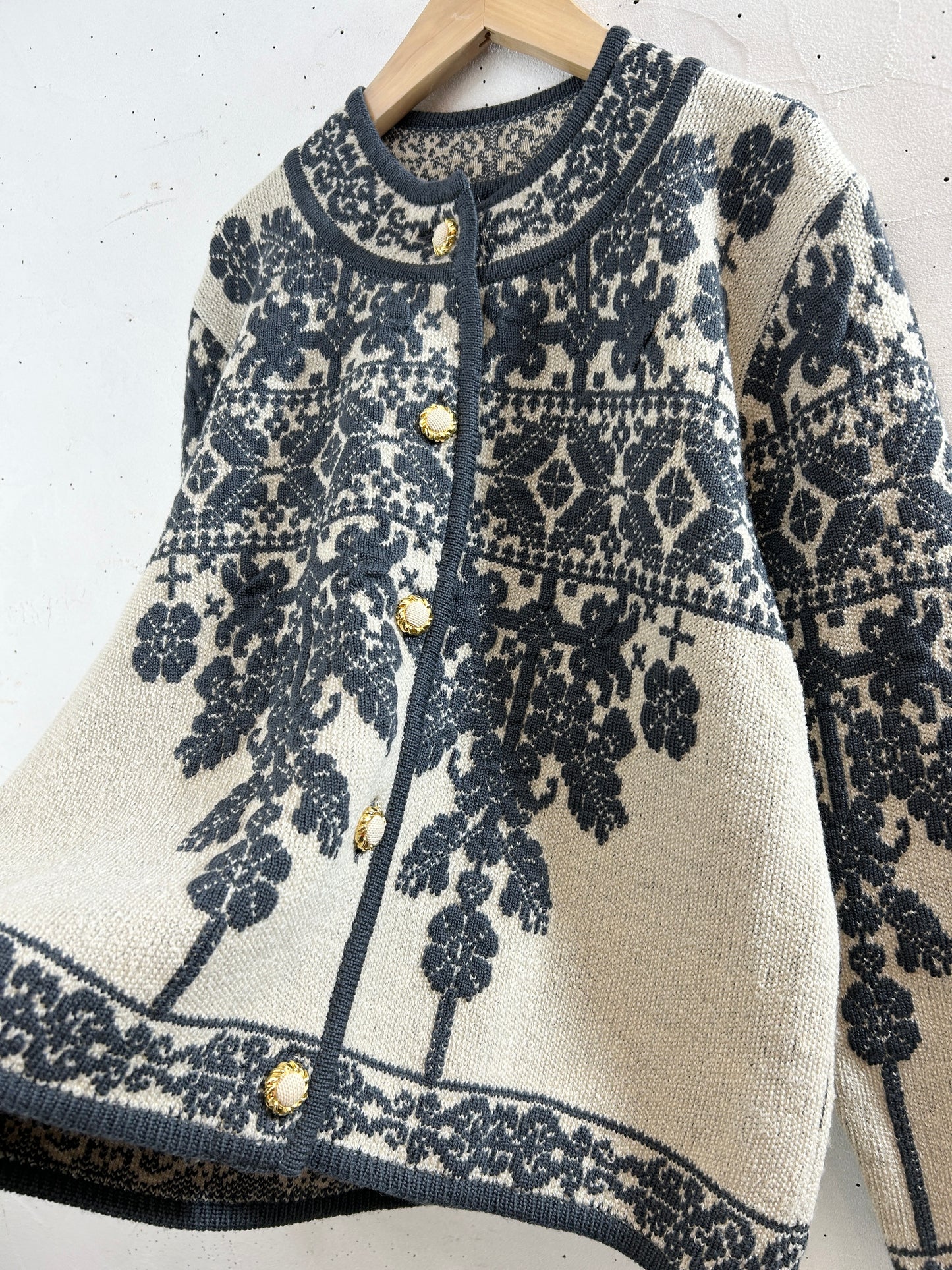 Vintage Knit Cardigan [J30493]