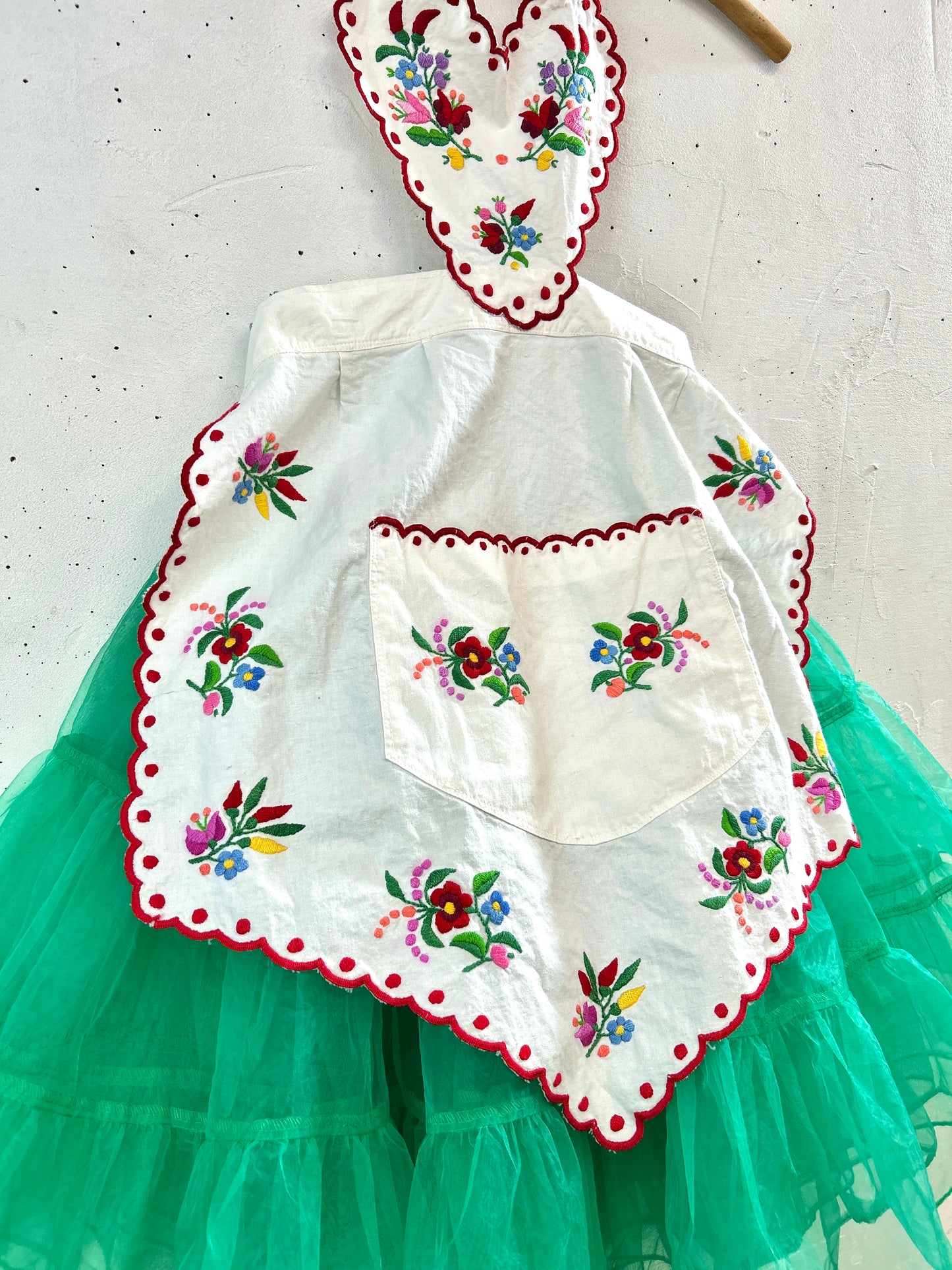 Vintage Embroidery Apron [A31292]
