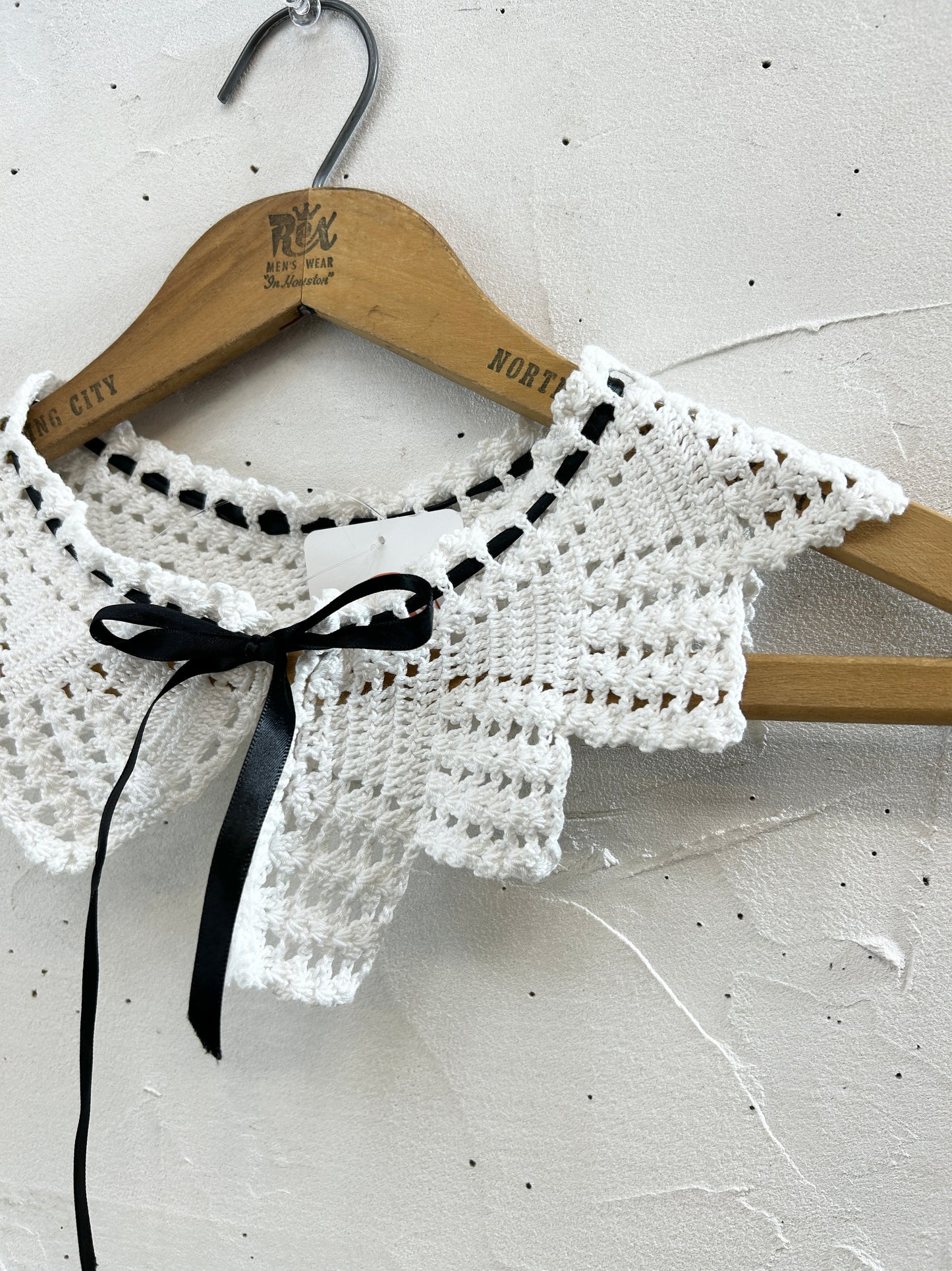 Vintage Lace Collar [J30456]
