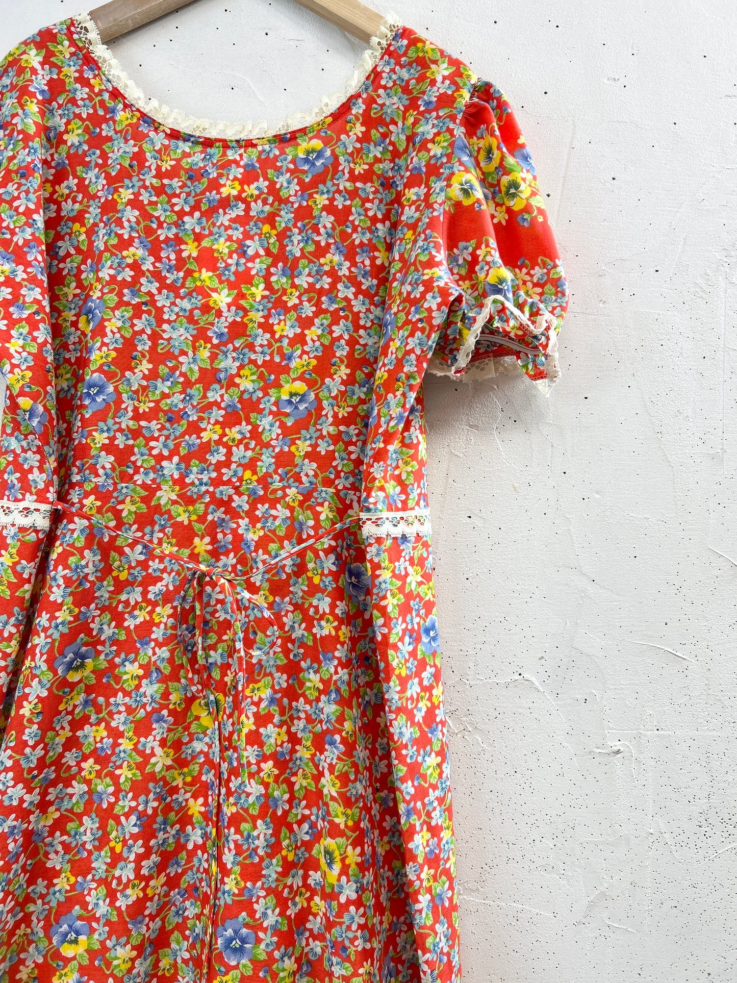 '70s Vintage Dress [C31898]