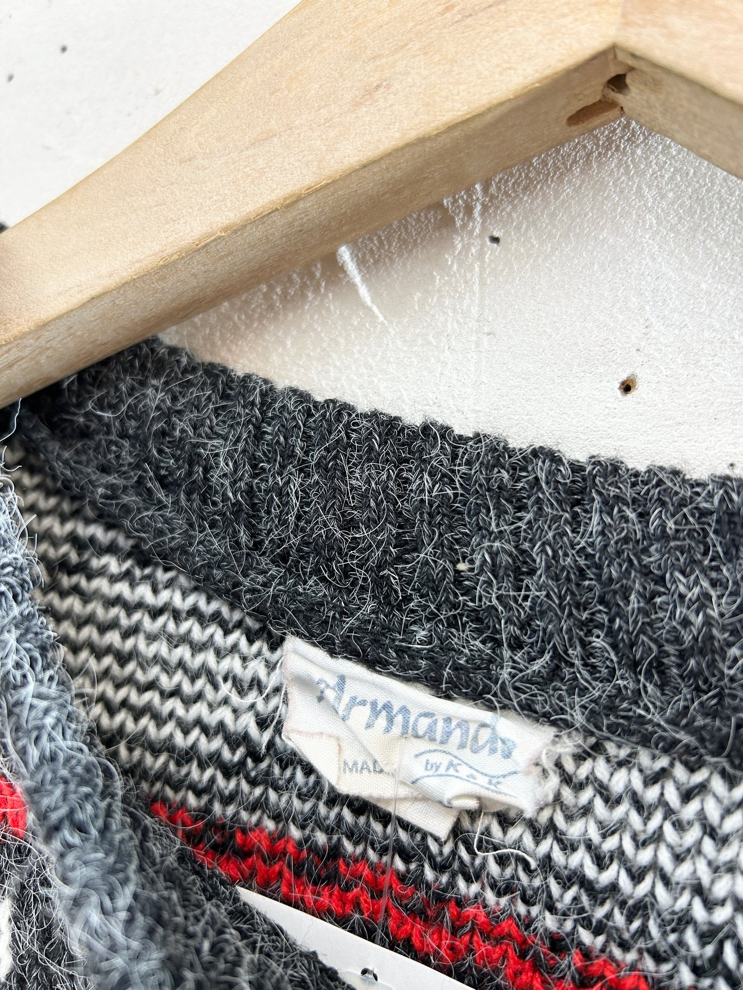 Vintage Knit Sweater [J30377]