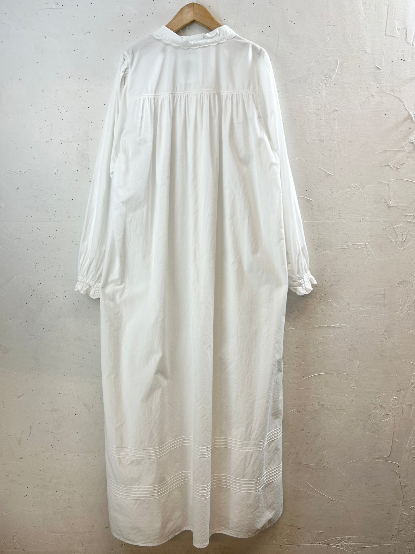 Vintage White Dress [H30832]