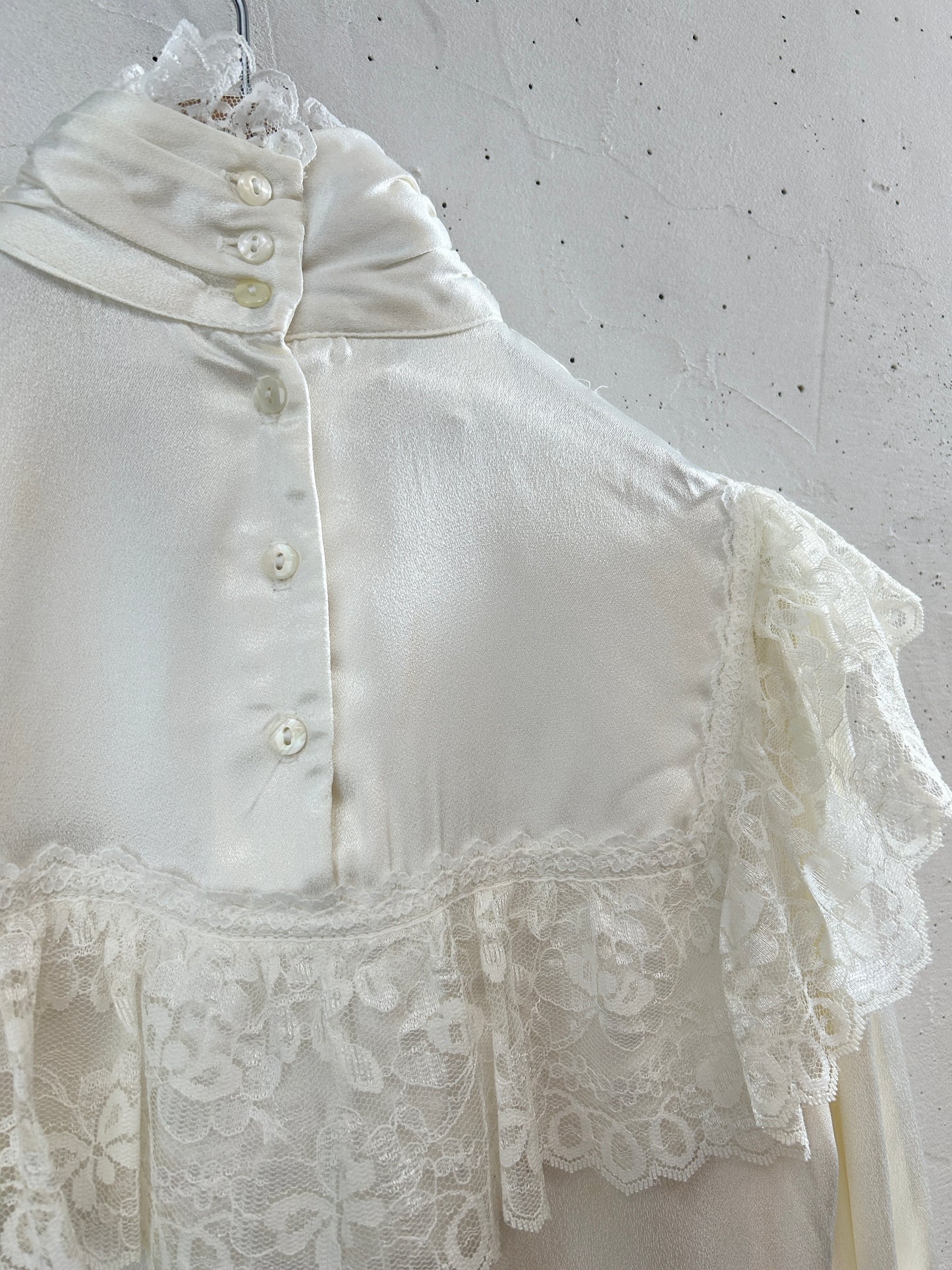 Vintage White Blouse 〜GUNNE SAX〜 [H33386]