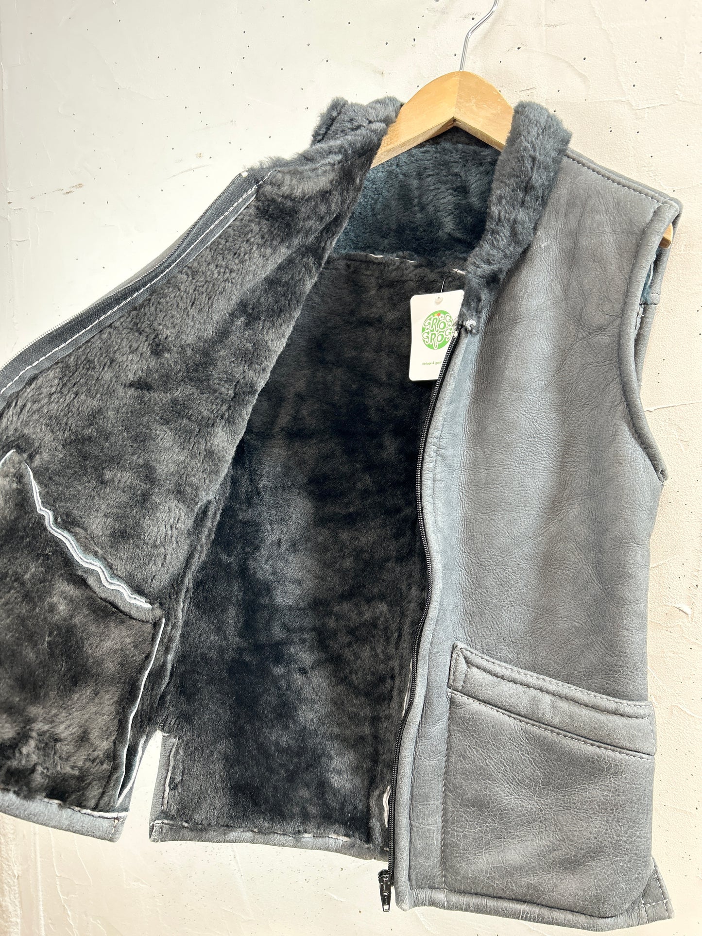 Vintage Leather Vest [B31516]