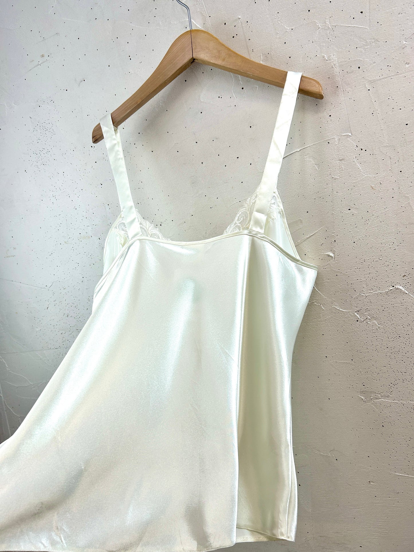 Vintage Camisole Tops [H33363]