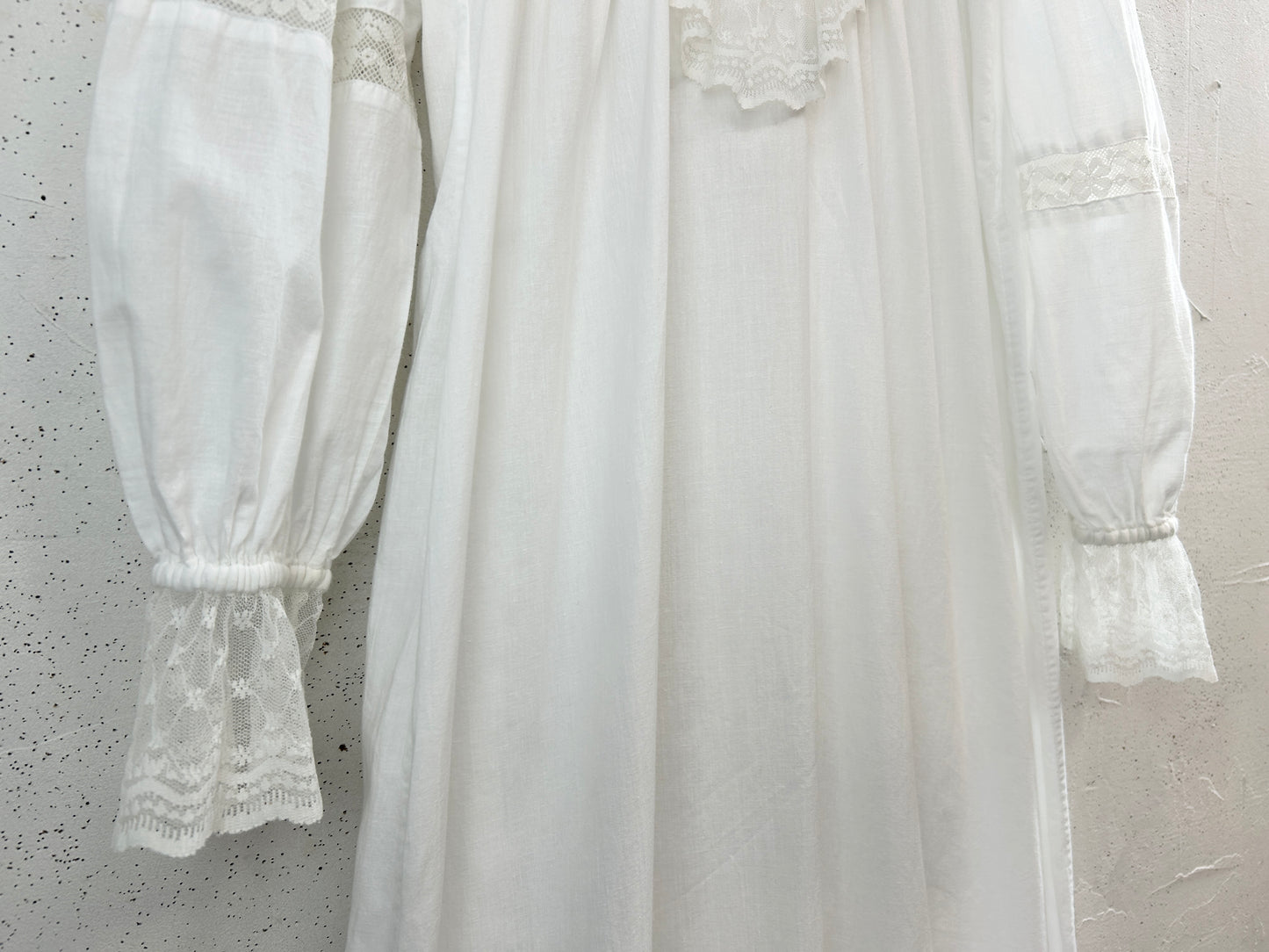 Vintage White Dress 〜SAYBURY Made in INDIA〜 [H33477]