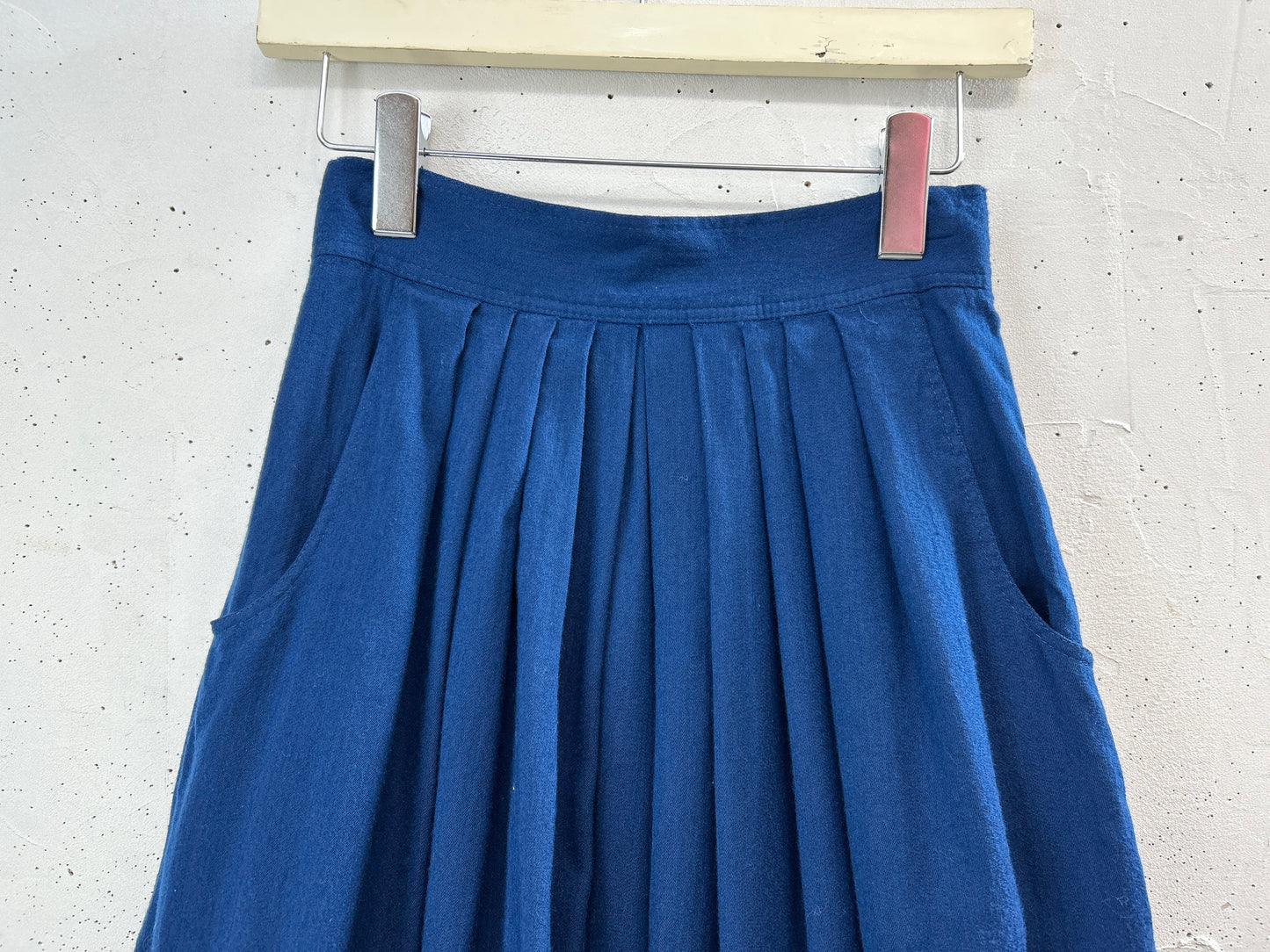Vintage Skirt  [E32459]