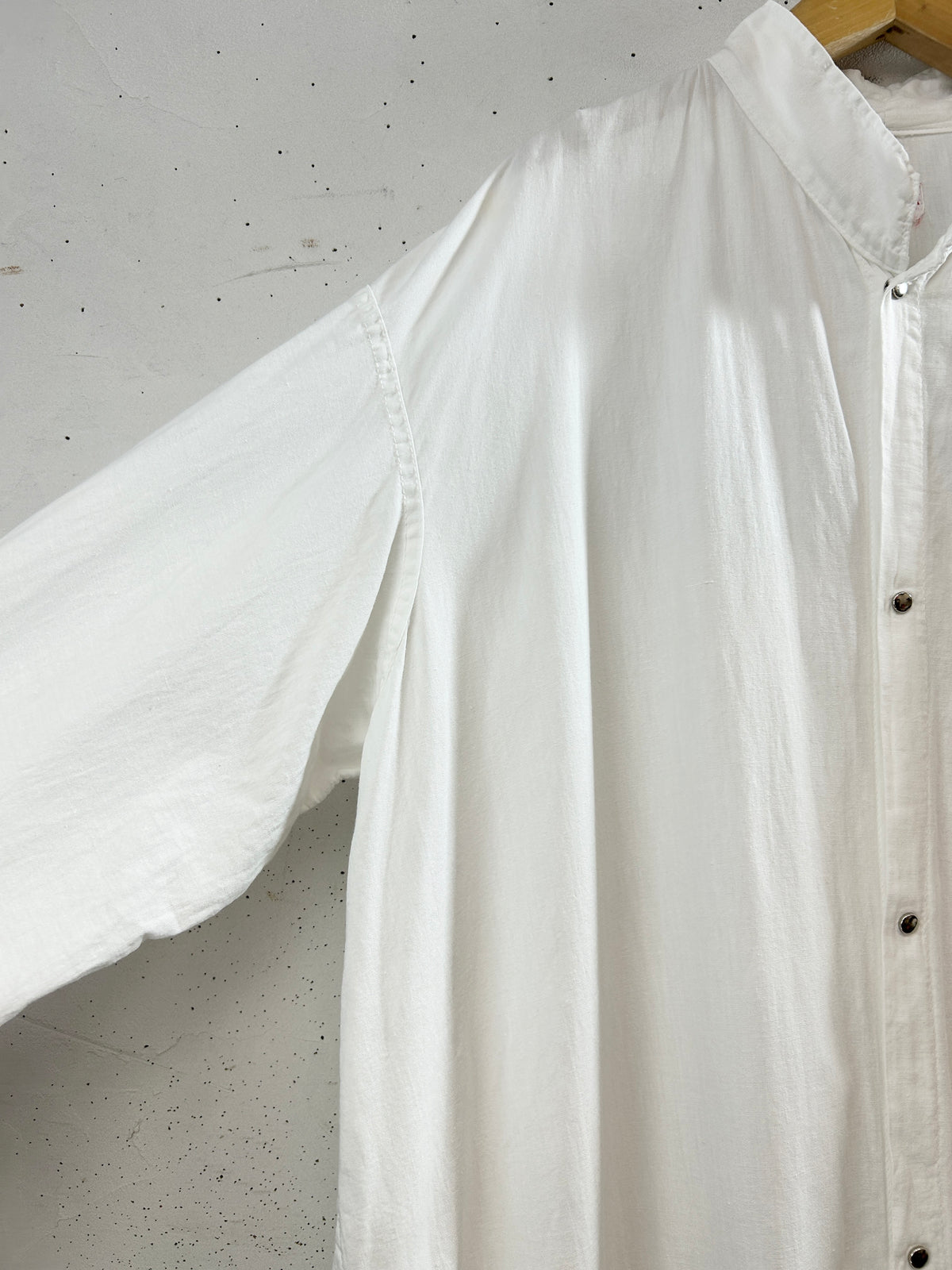 Vintage White Gown [I33764]