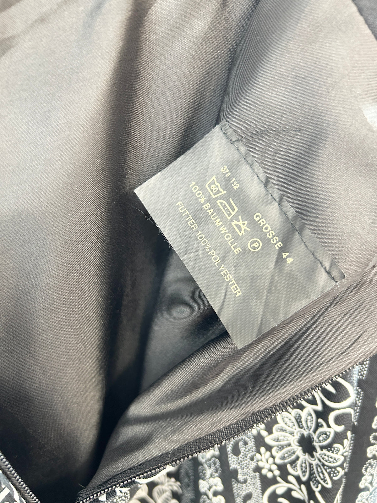 Vintage Tyrol Skirt [J34336]