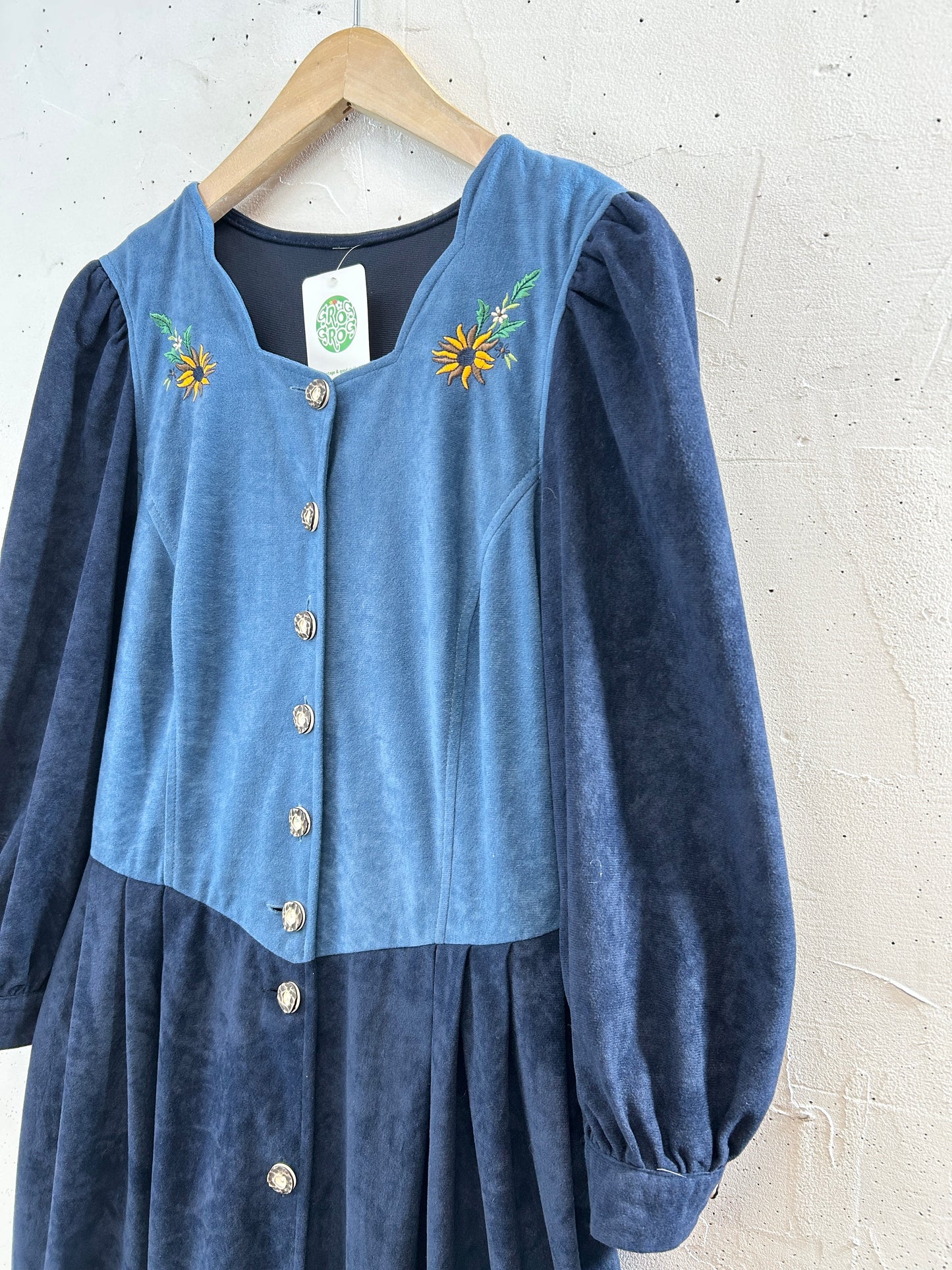 Vintage Tyrol Dress [K30866]
