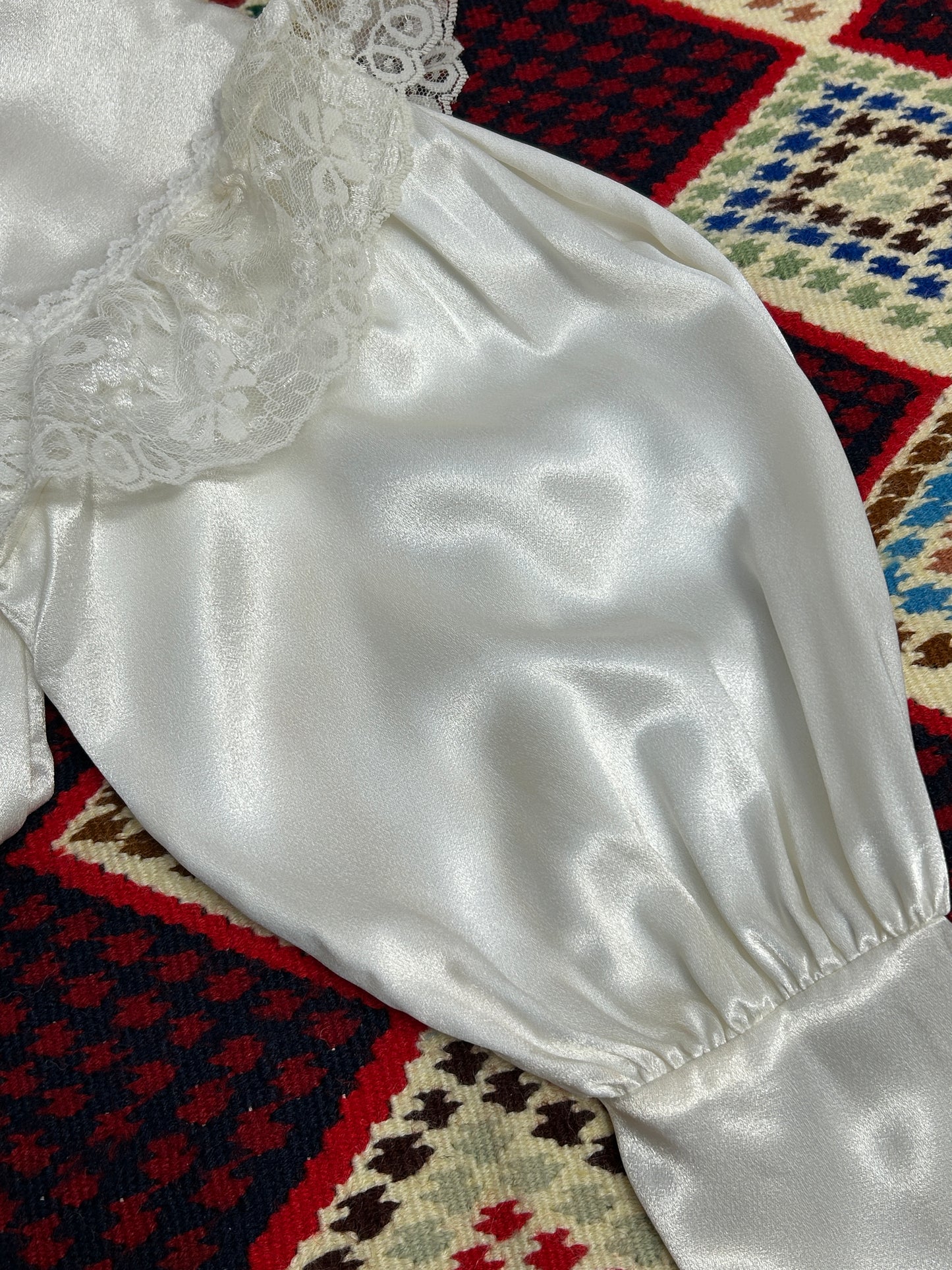 Vintage White Blouse 〜GUNNE SAX〜 [H33386]