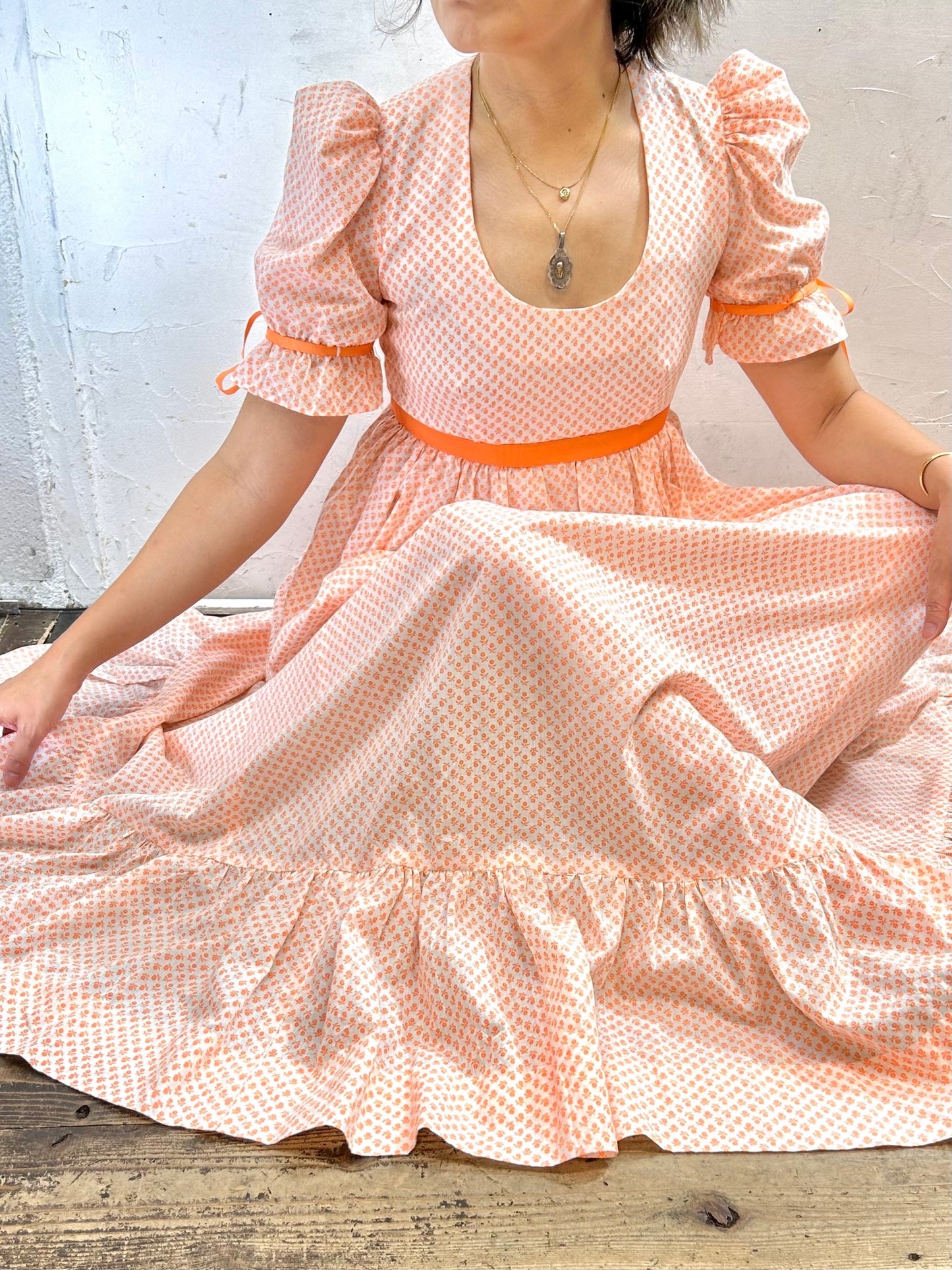 ‘70s Vintage Dress [H28145]