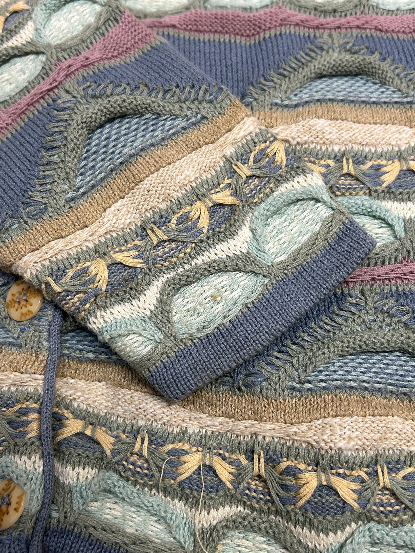 Vintage 3D Knit Sweater [B31495]