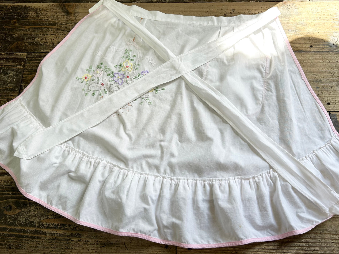 Vintage Stitch Apron [E27042]