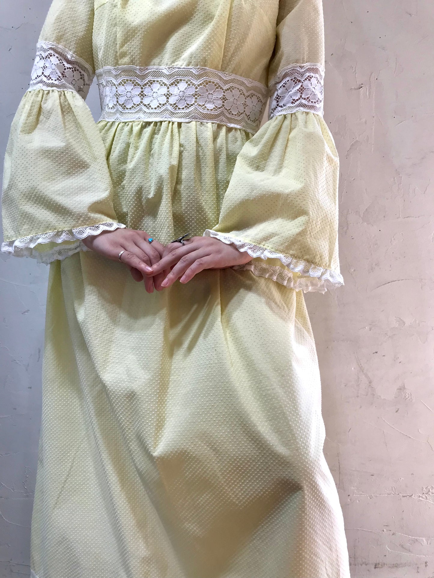 ’70s Vintage Dress [J25251]