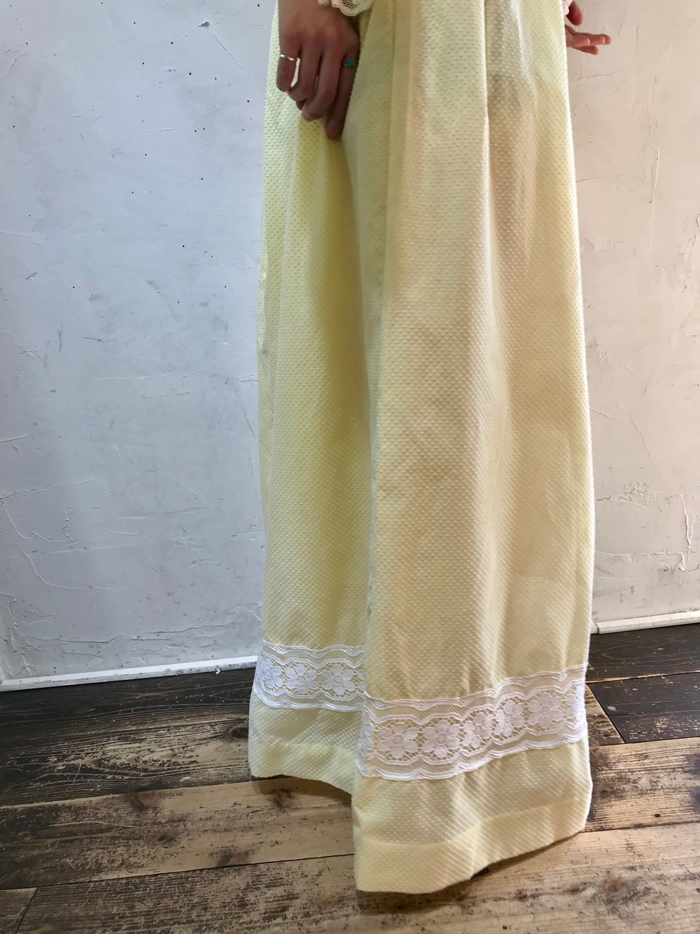 ’70s Vintage Dress [J25251]