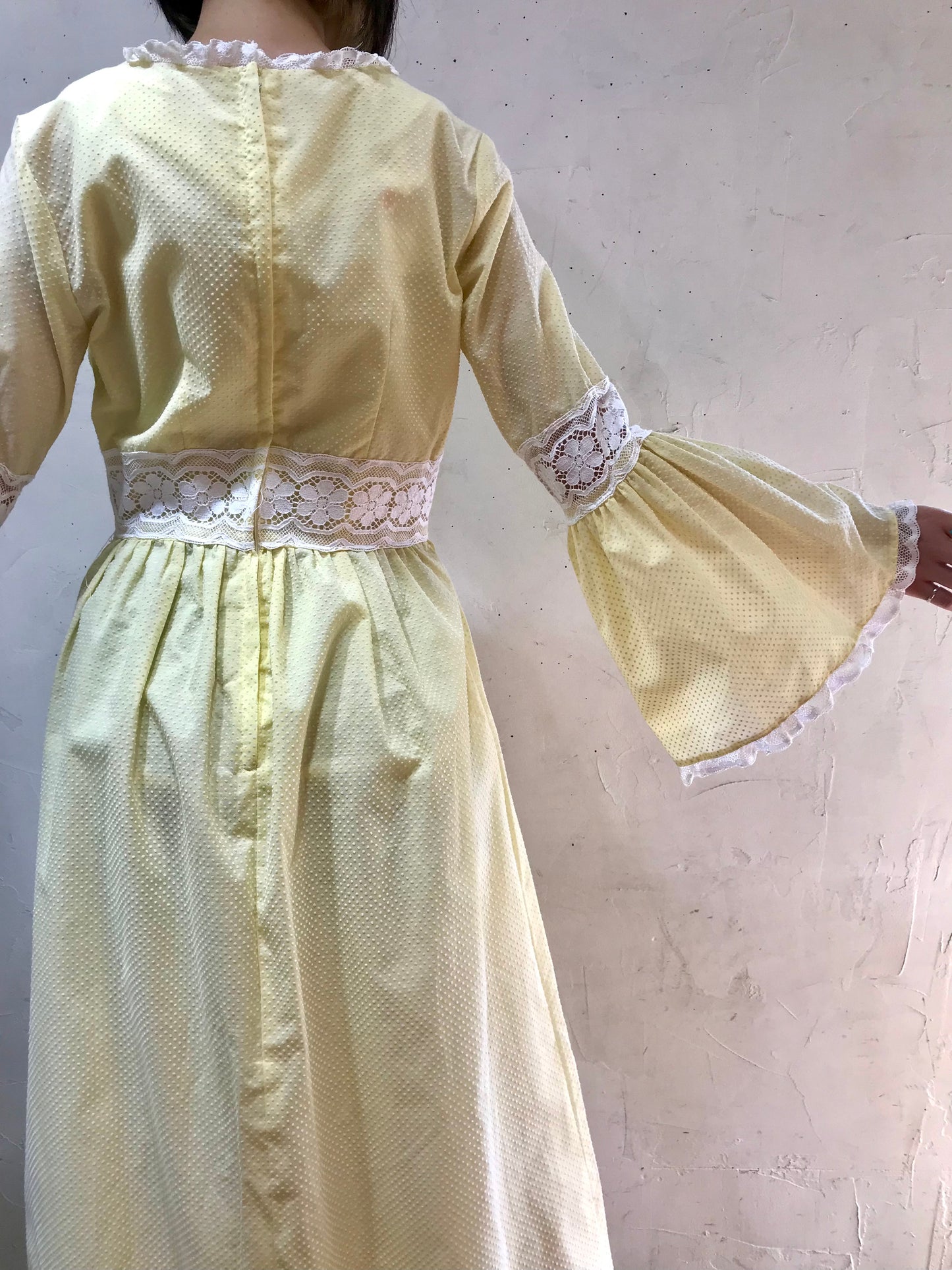 ’70s Vintage Dress [J25251]