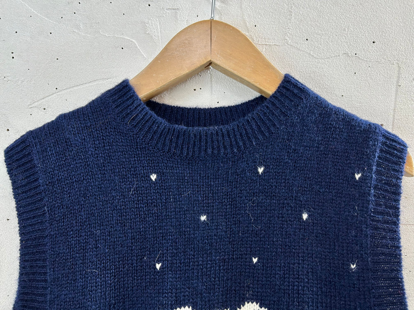 Vintage Hand Knit Vest [A29219]