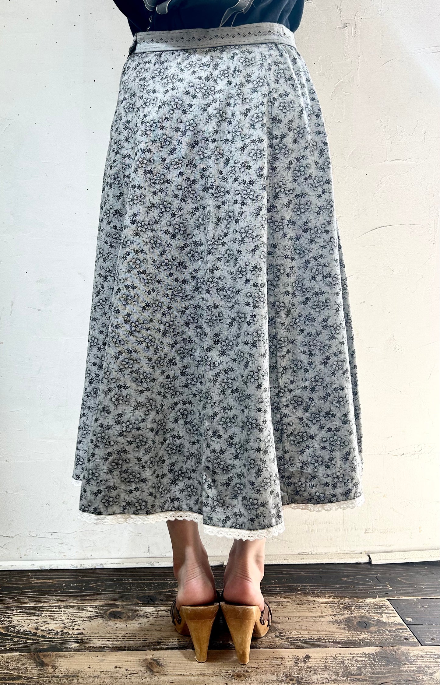 Vintage Tyrol Skirt [H24728]