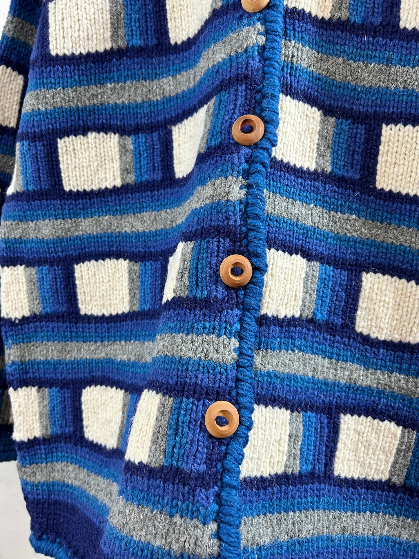 Vintage Knit Cardigan Hand Made In Bolivia [A29233]