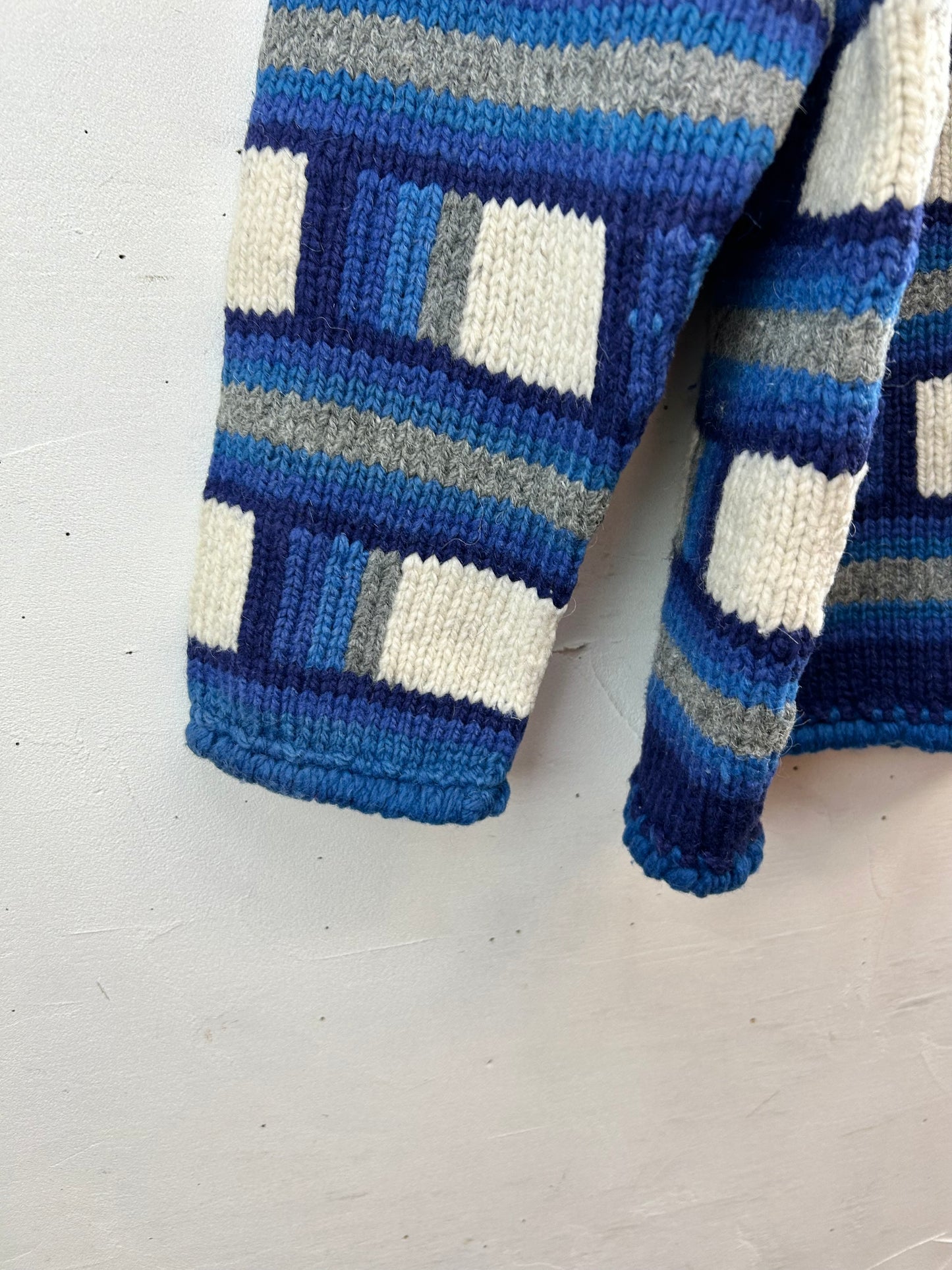 Vintage Knit Cardigan Hand Made In Bolivia [A29233]