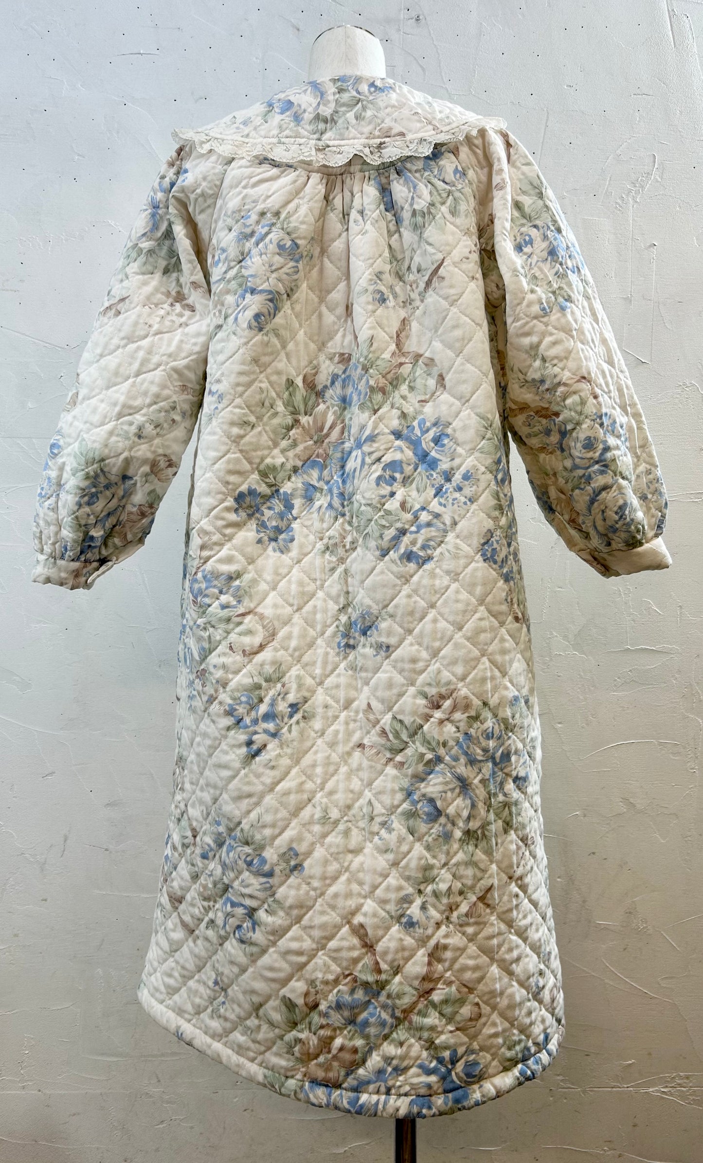 ’70s Vintage Quilting Gown [I28563]