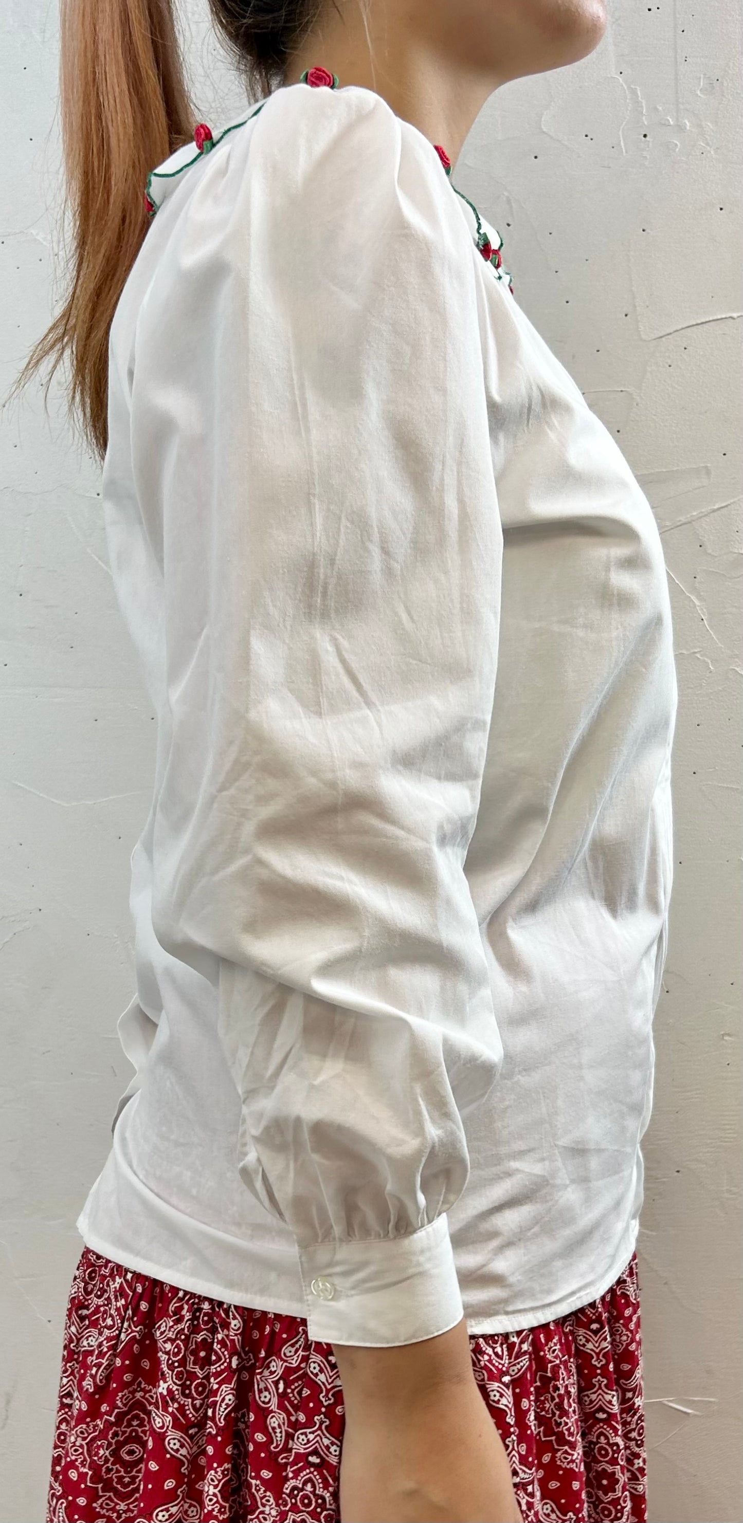 Vintage White Blouse [F27669]