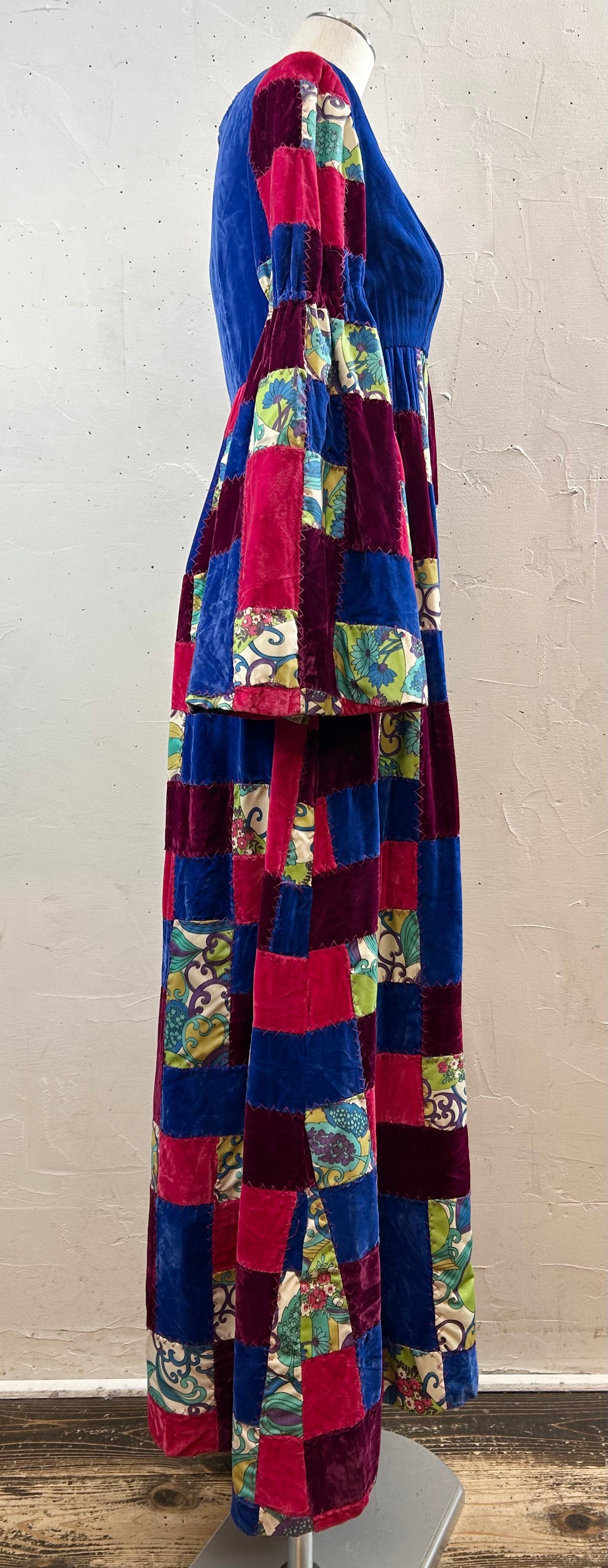 '60s-’70s Vintage Patchwork Dress [A29228]