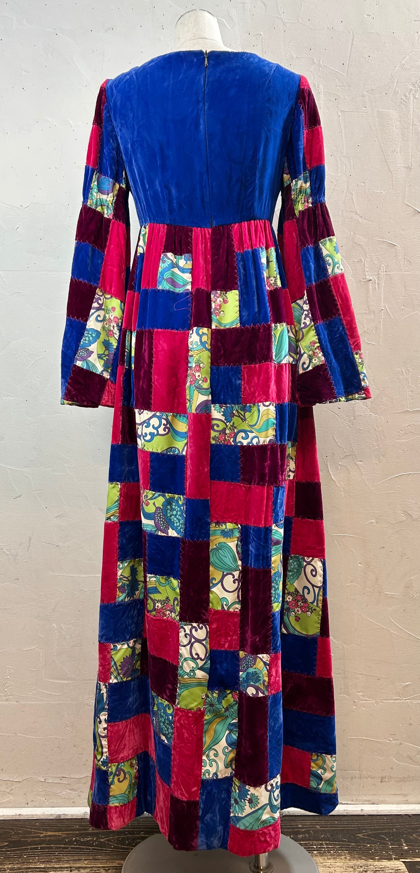 '60s-’70s Vintage Patchwork Dress [A29228]