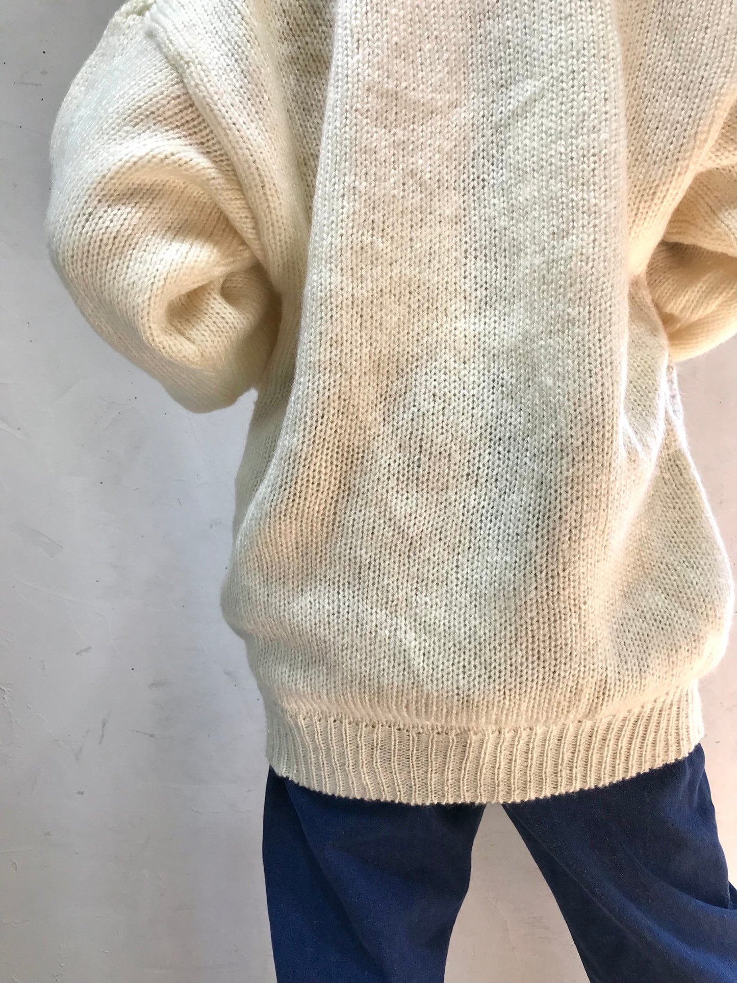 Vintage Knit Sweater [J25245]