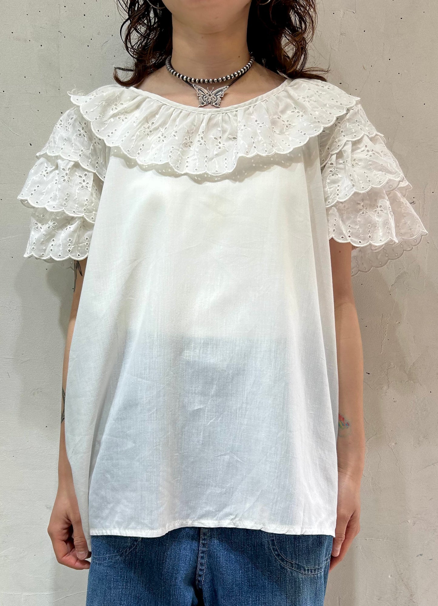 Vintage White Blouse [D26807]