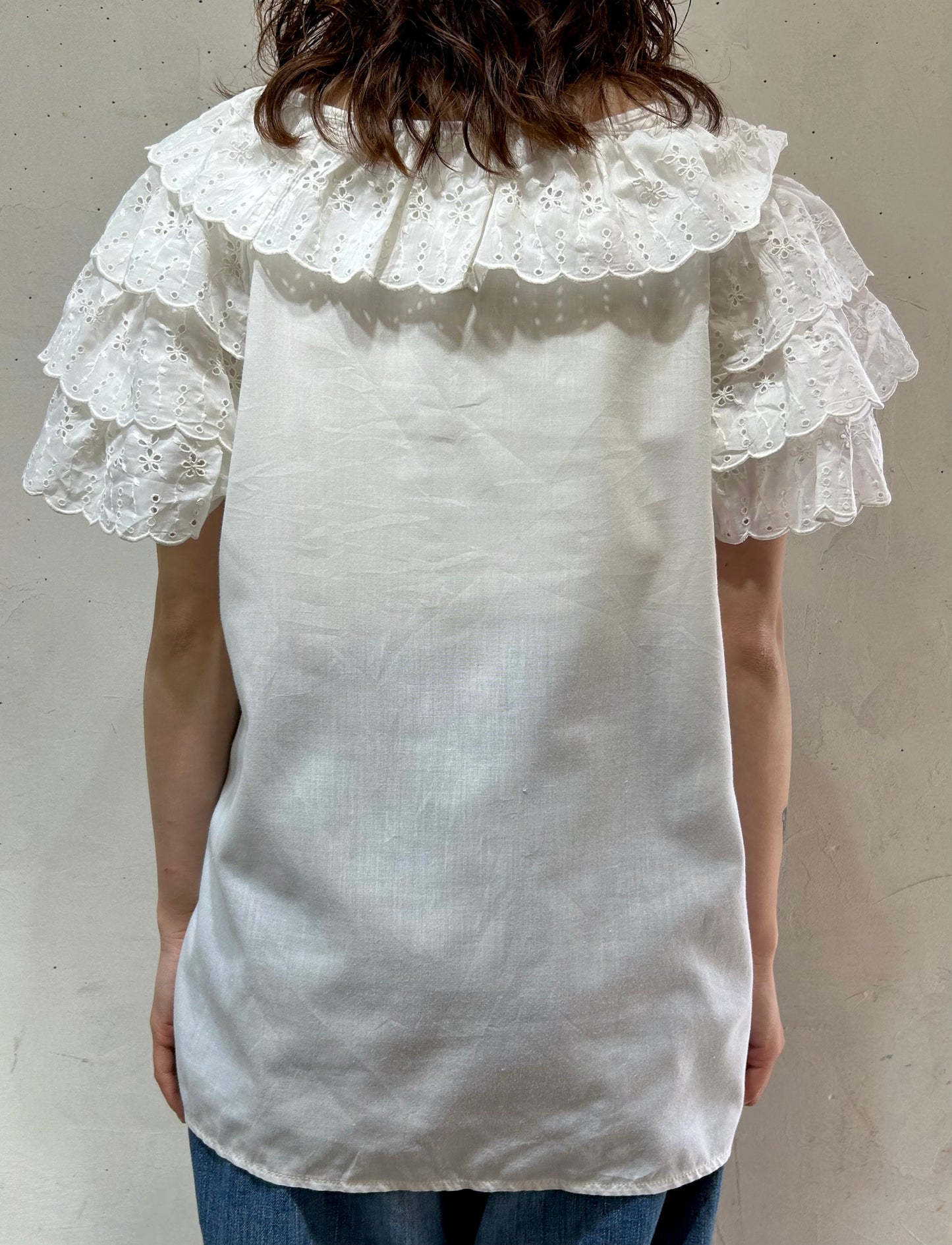 Vintage White Blouse [D26807]