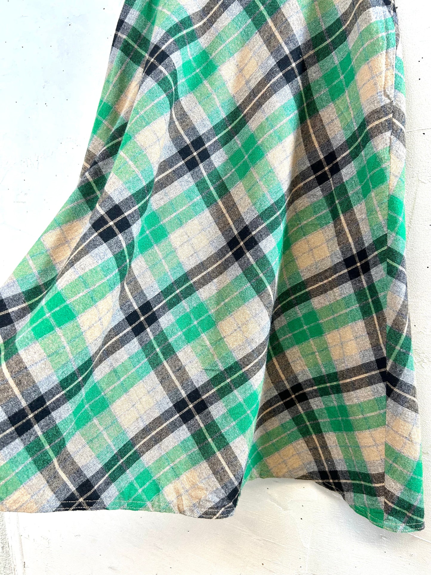 Vintage Plaid Skirt  MADE IN ITALY  [J28779]