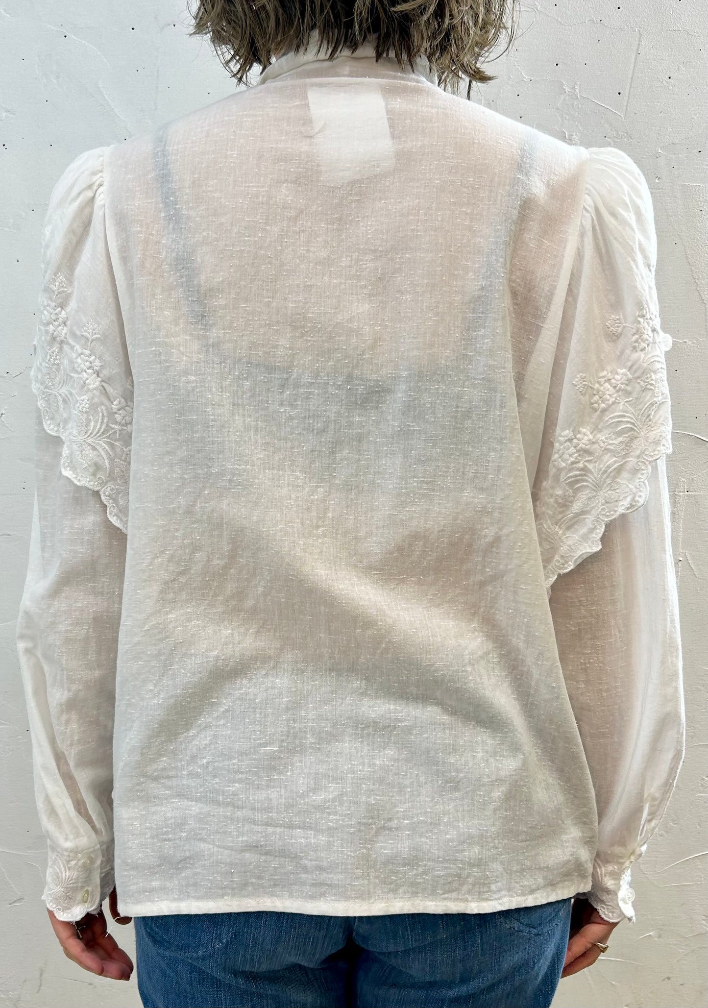 Vintage White Cotton Blouse [G27826]